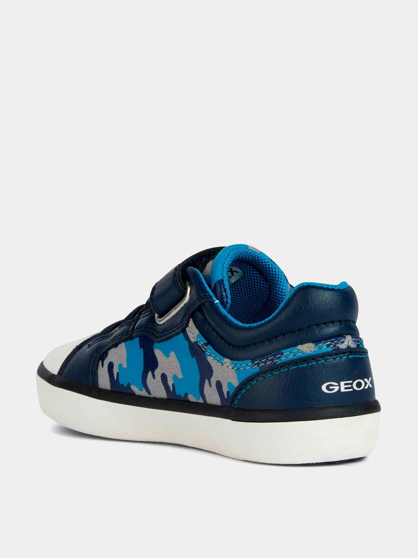 Кроссовки Geox модель J155CA-0AWBU-C0693 Кроссовки Geox модель J155CA-0AWBU-C0693 Фото
