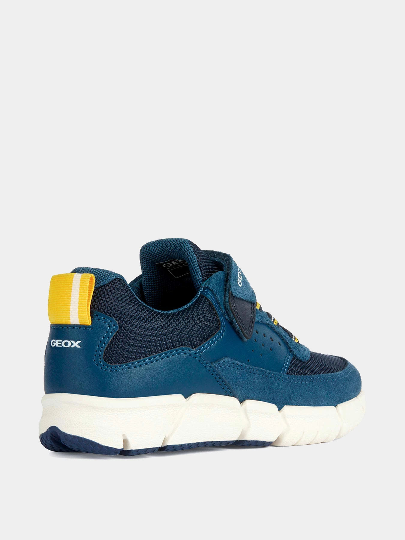 Кроссовки Geox модель J359BB-0FU22-C4KF4 Кроссовки Geox модель J359BB-0FU22-C4KF4 Фото