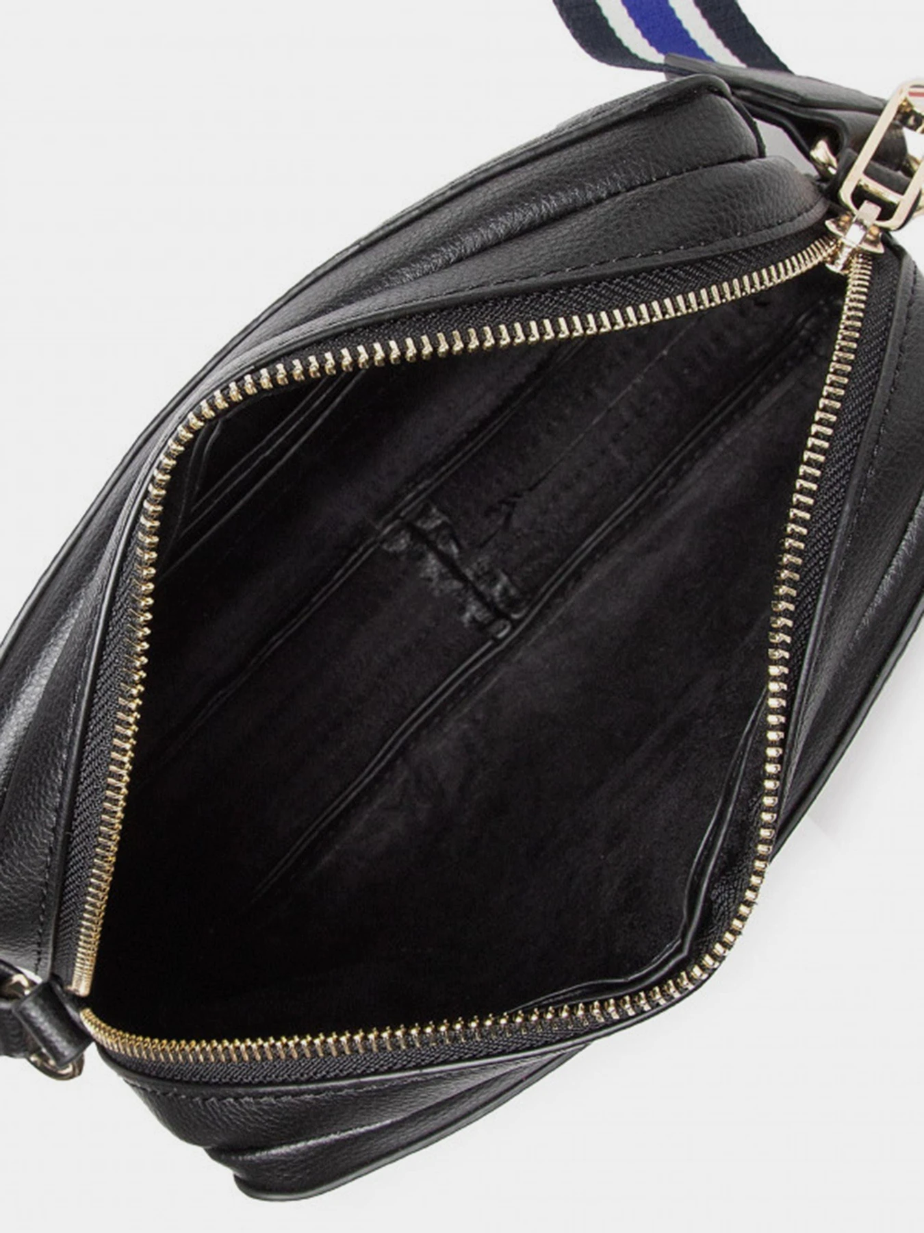Сумки Tommy Hilfiger модель AW0AW13136-BDS Фото