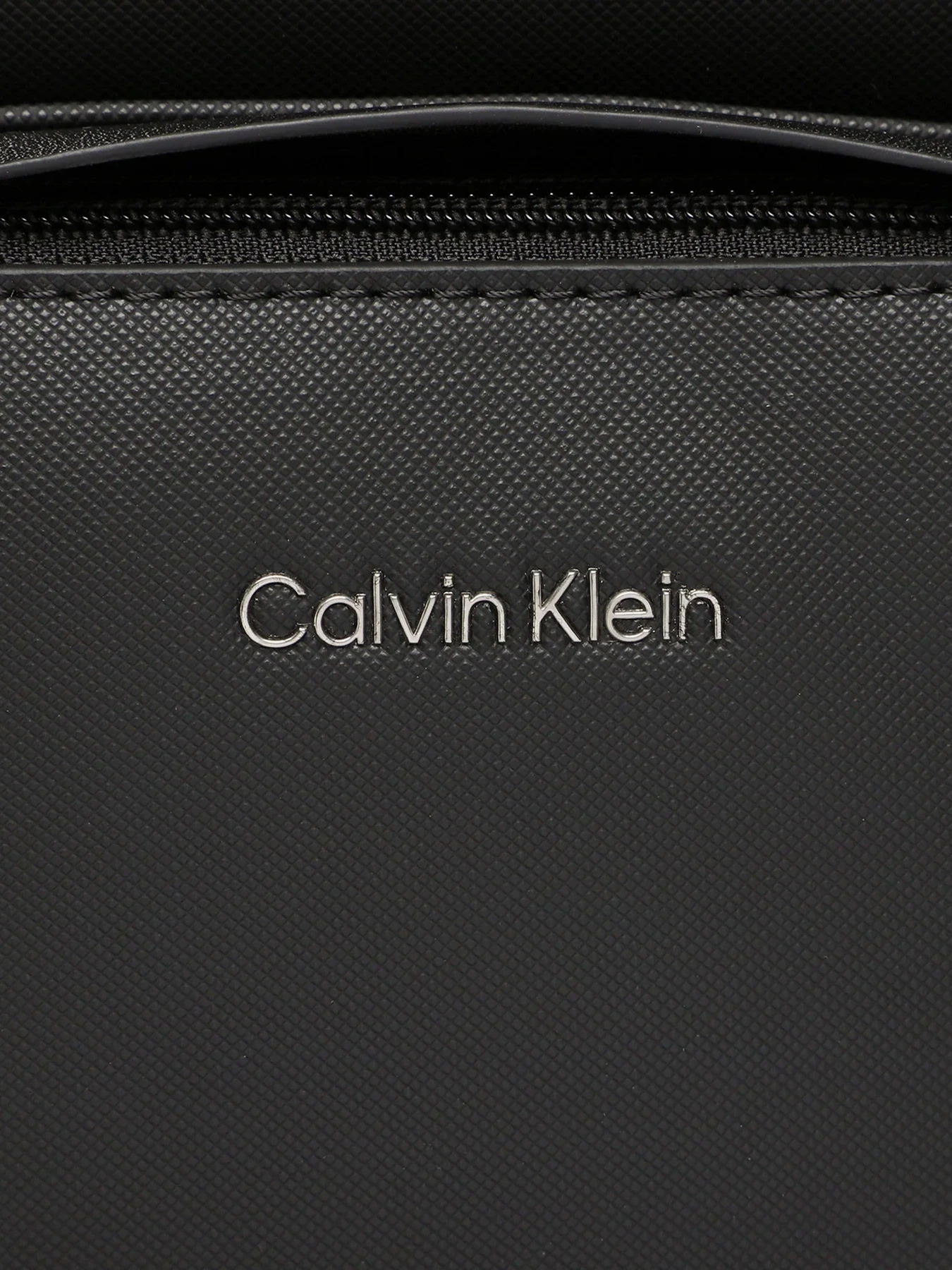 Сумки Calvin Klein модель K50K510287-BAX Сумки Calvin Klein модель K50K510287-BAX Фото
