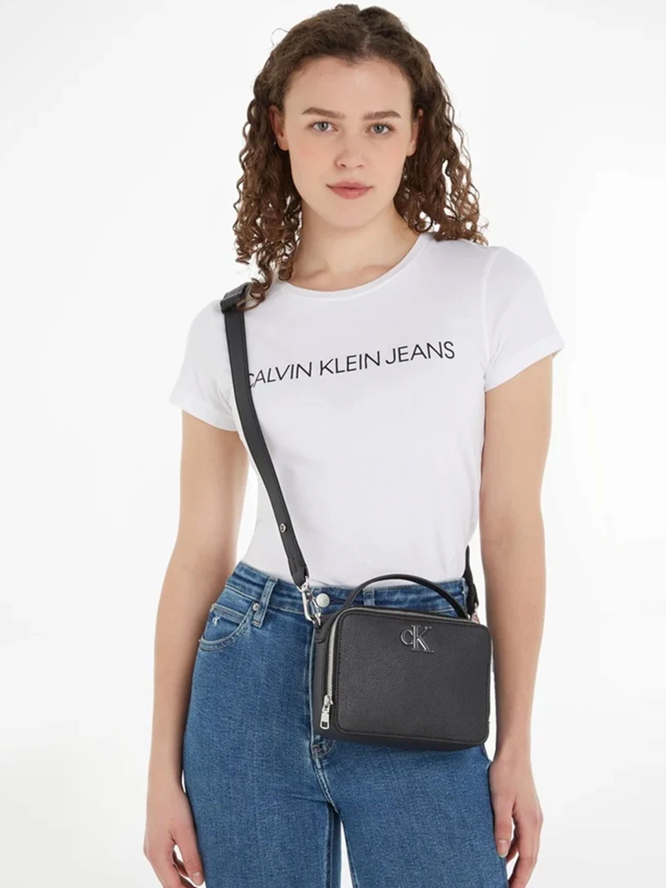 Сумки Calvin Klein модель K60K610683-BDS Сумки Calvin Klein модель K60K610683-BDS Фото
