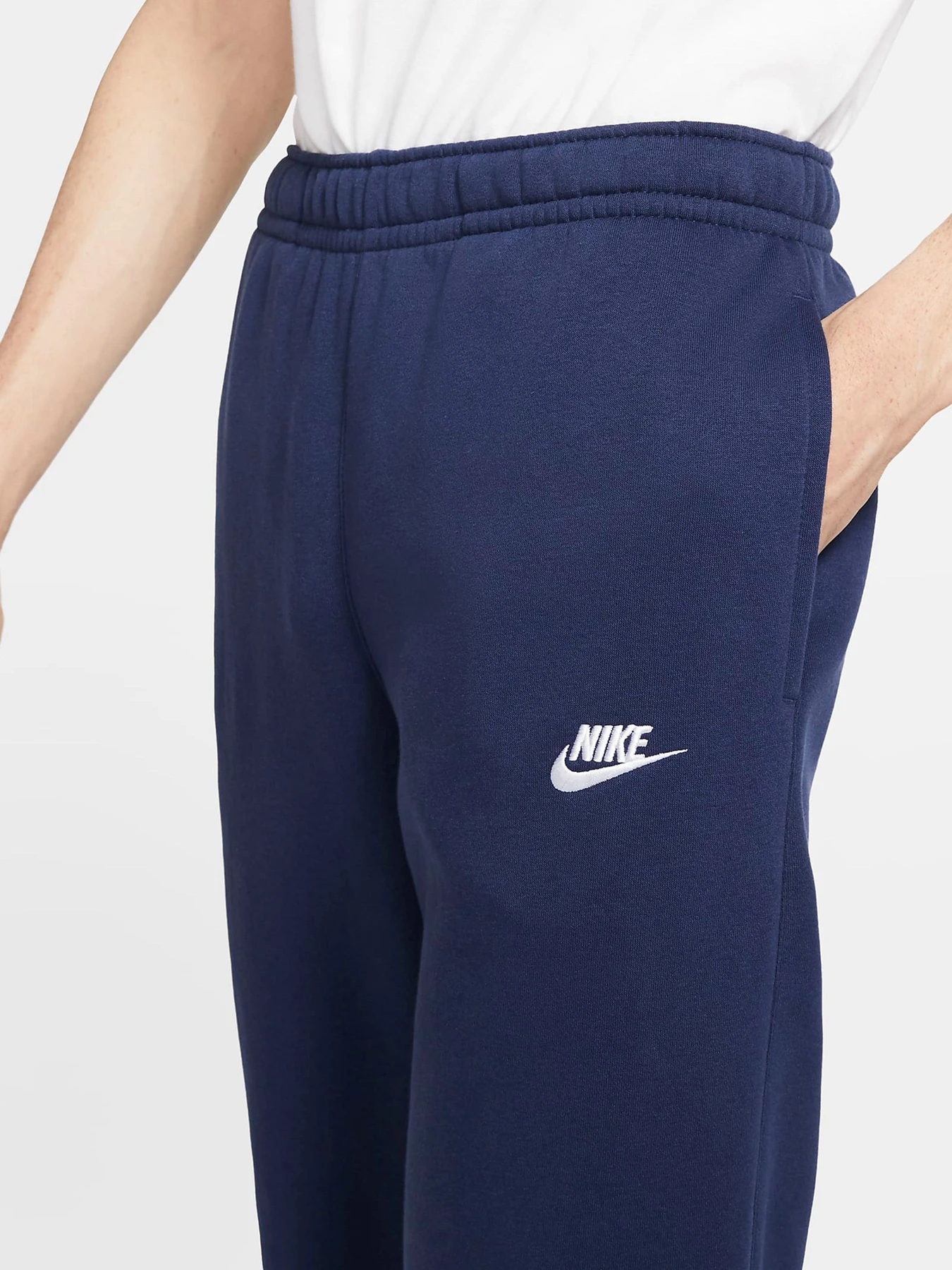 Брюки NIKE модель BV2707-410 Брюки NIKE модель BV2707-410 Фото