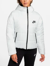 Куртки и дубленки NIKE модель DX1797-121 Фото