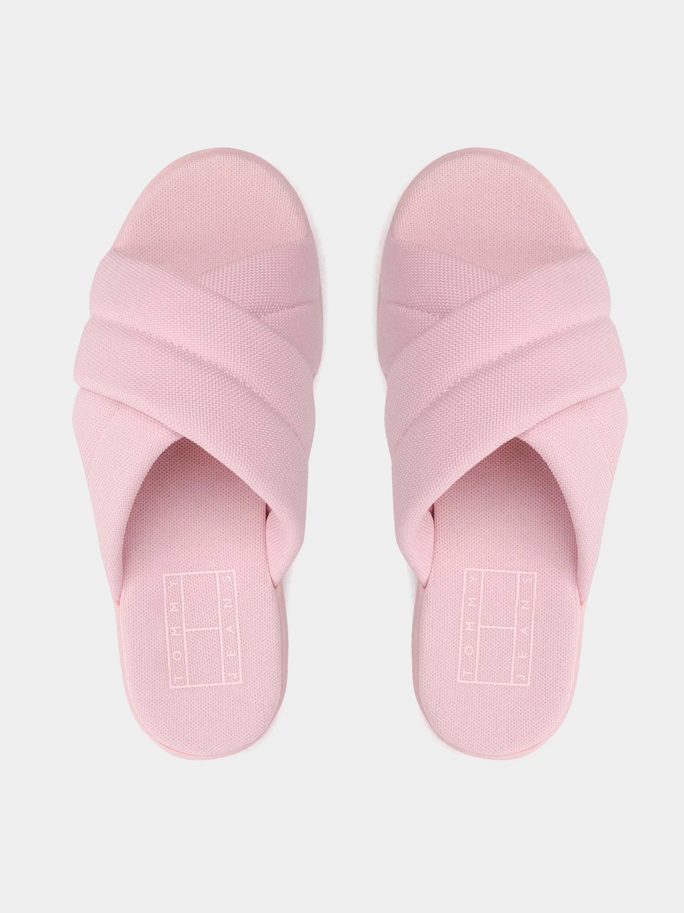 Шлёпанцы Tommy Hilfiger модель EN0EN02116-TH2 Шлёпанцы Tommy Hilfiger модель EN0EN02116-TH2 Фото