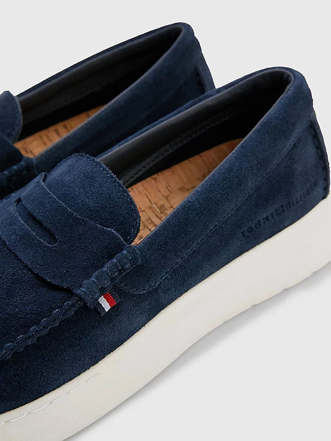 Слипоны и мокасины Tommy Hilfiger модель FM0FM04440-DW5 Слипоны и мокасины Tommy Hilfiger модель FM0FM04440-DW5 Фото