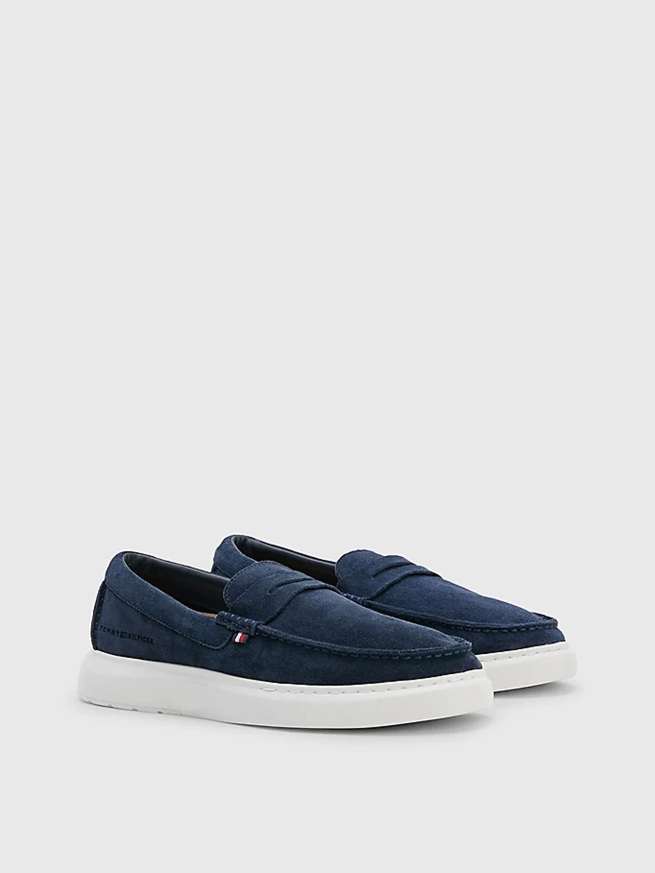 Слипоны и мокасины Tommy Hilfiger модель FM0FM04440-DW5 Слипоны и мокасины Tommy Hilfiger модель FM0FM04440-DW5 Фото