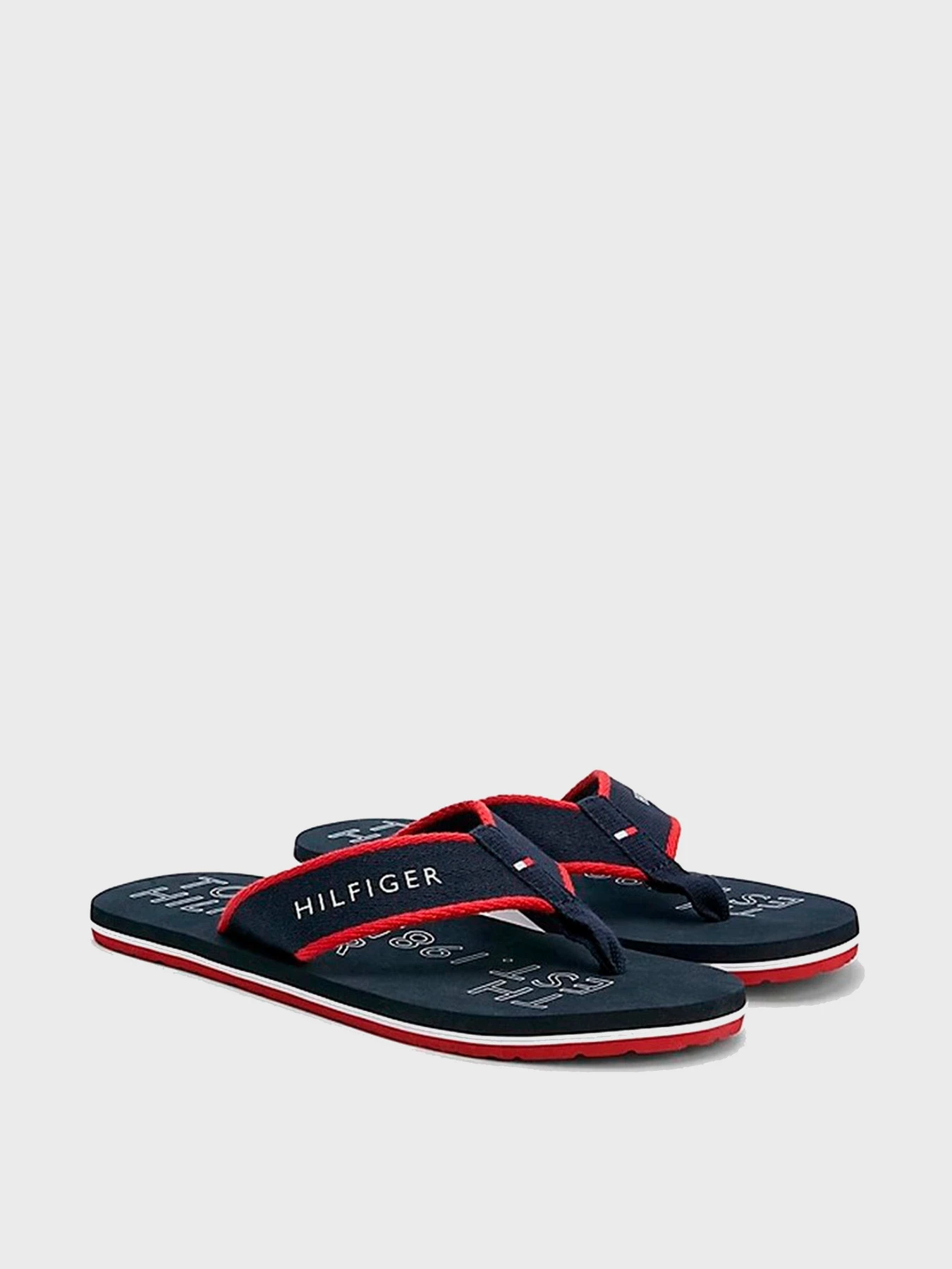 Шлёпанцы Tommy Hilfiger модель FM0FM04469-DW5 Шлёпанцы Tommy Hilfiger модель FM0FM04469-DW5 Фото
