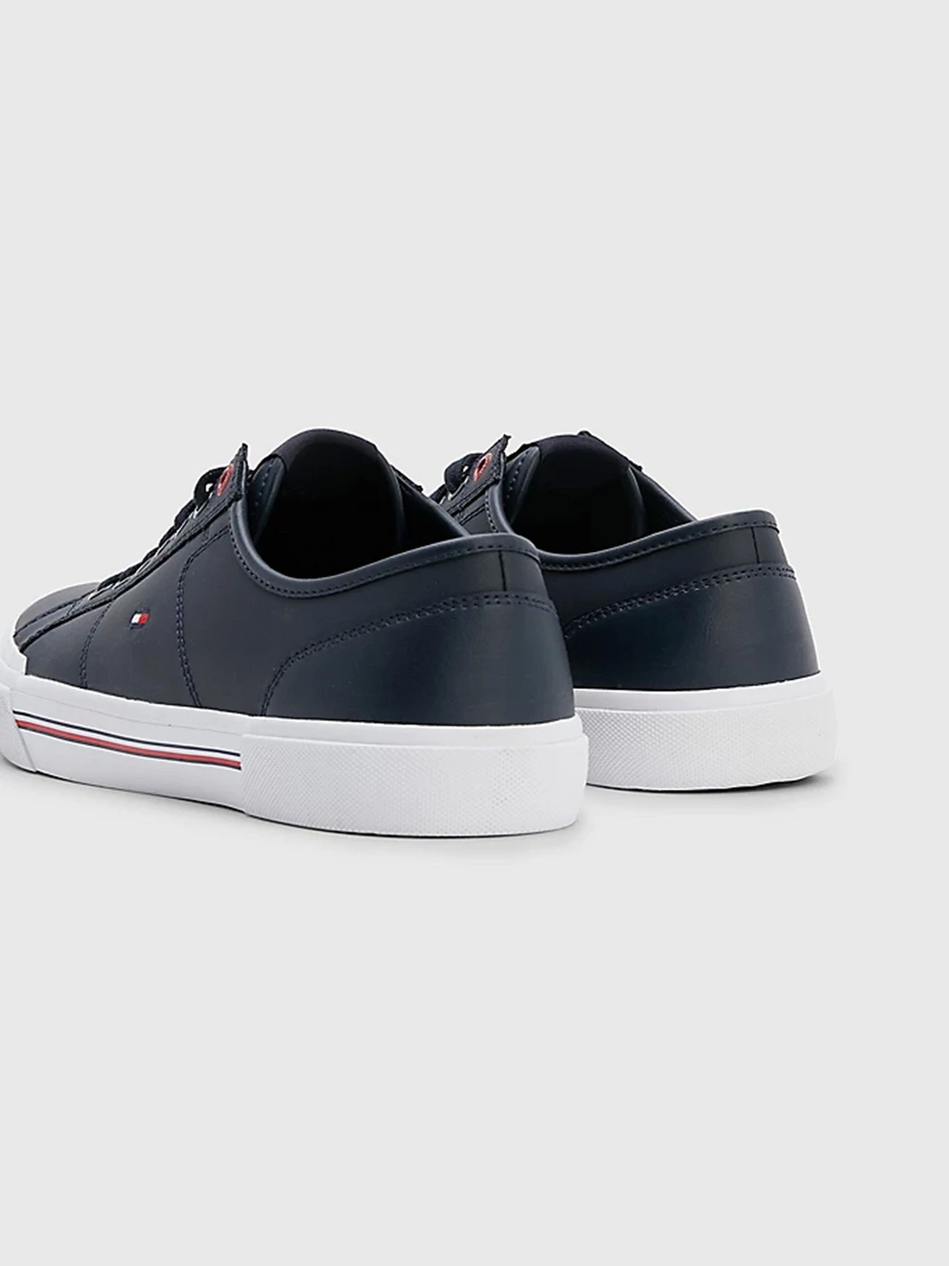 Кеды Tommy Hilfiger модель FM0FM04561-DW5 Кеды Tommy Hilfiger модель FM0FM04561-DW5 Фото
