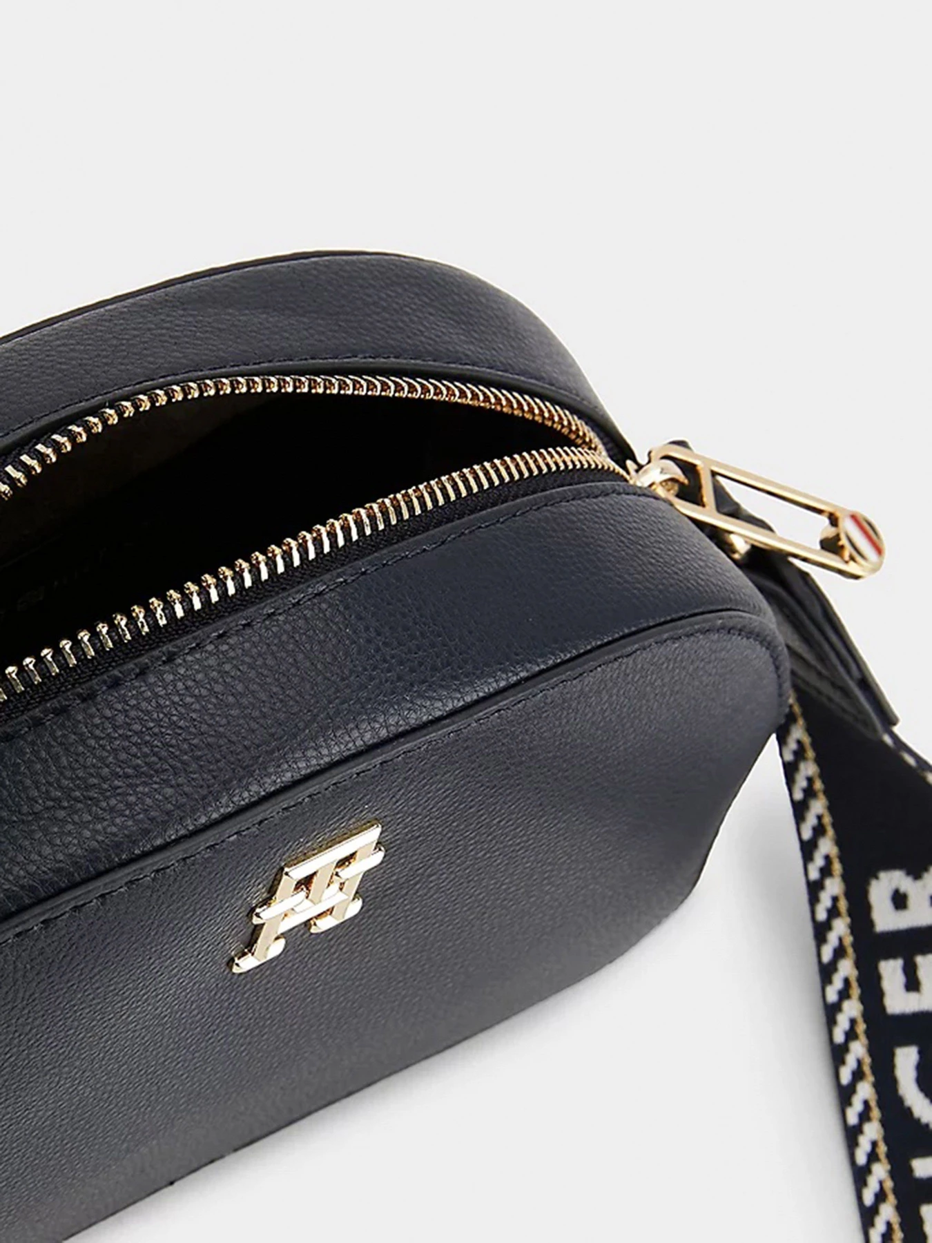 Сумки Tommy Hilfiger модель AW0AW14471-DW6 Фото