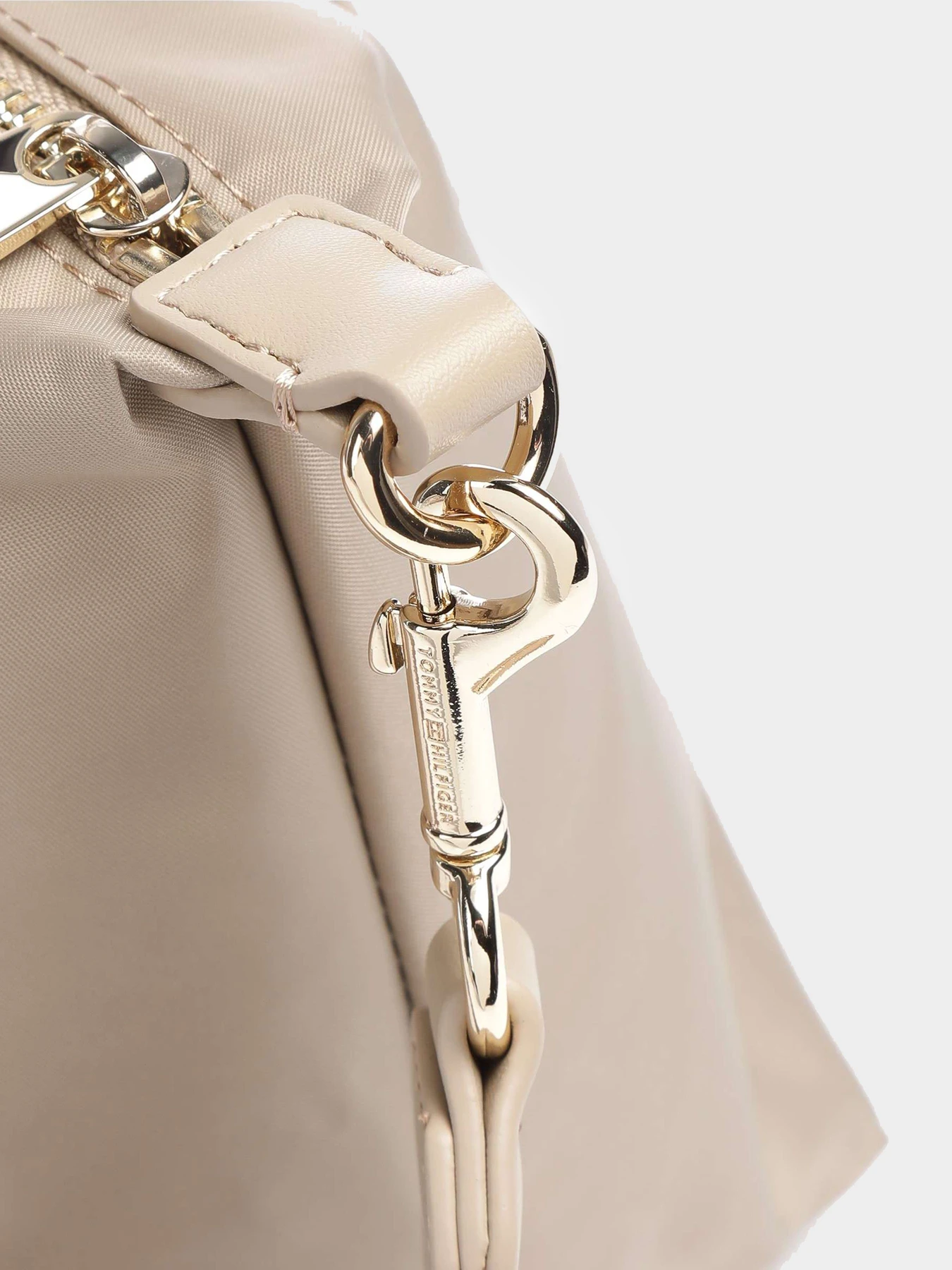 Сумки Tommy Hilfiger модель AW0AW14476-AEG Сумки Tommy Hilfiger модель AW0AW14476-AEG Фото