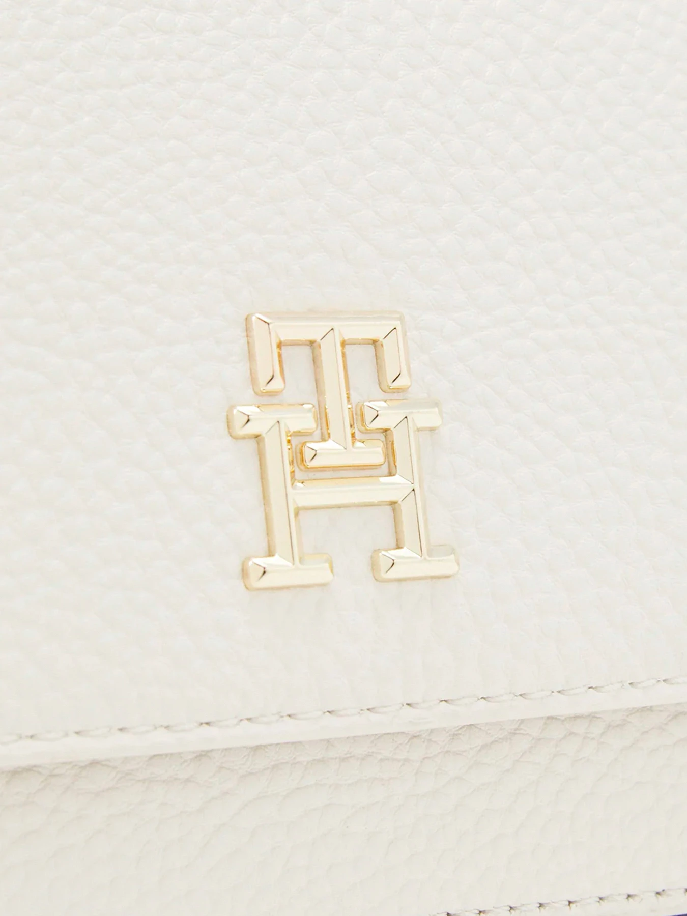 Сумки Tommy Hilfiger модель AW0AW14750-AC0 Фото