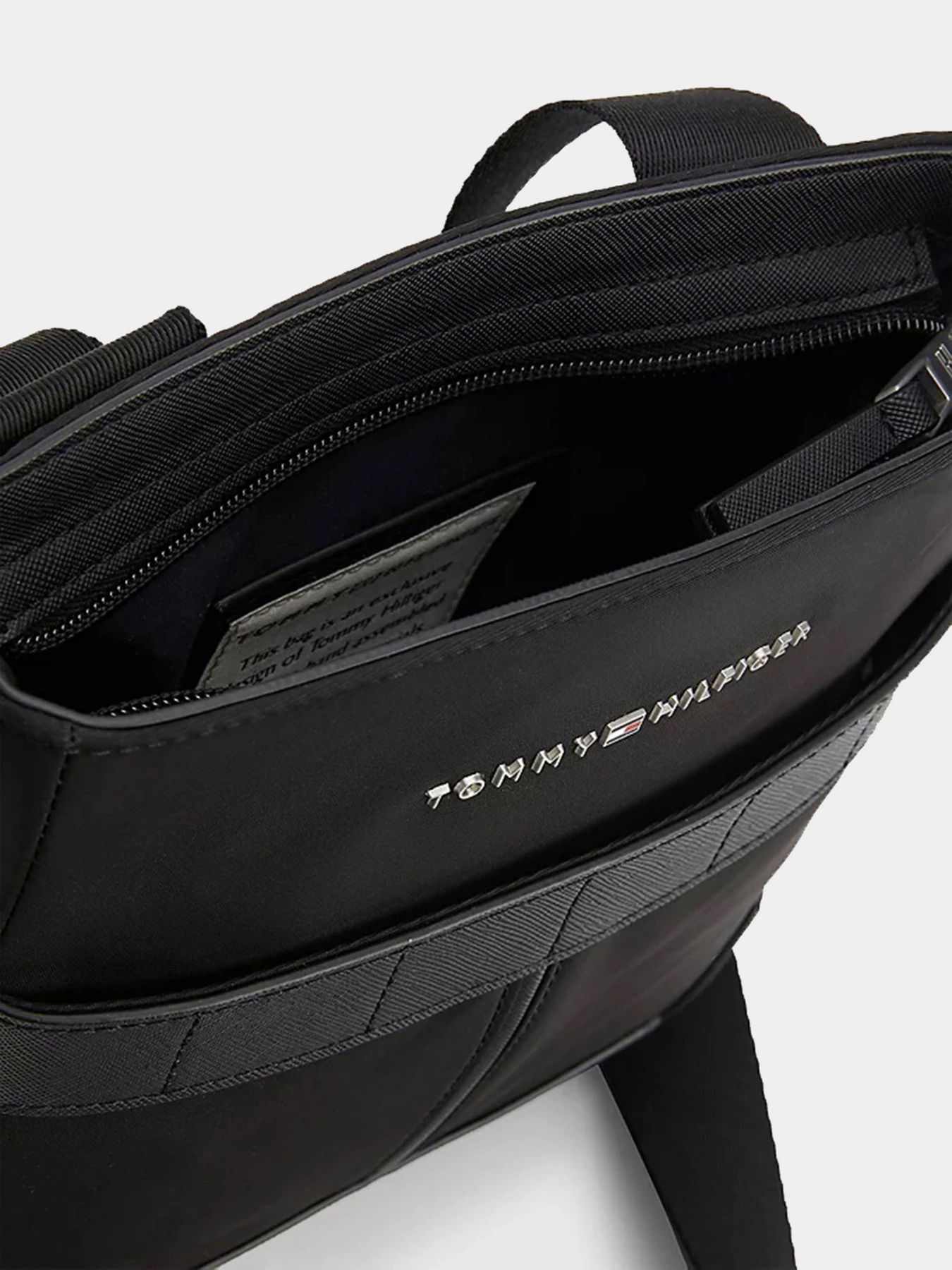 Сумки Tommy Hilfiger модель AM0AM10943-BDS Фото