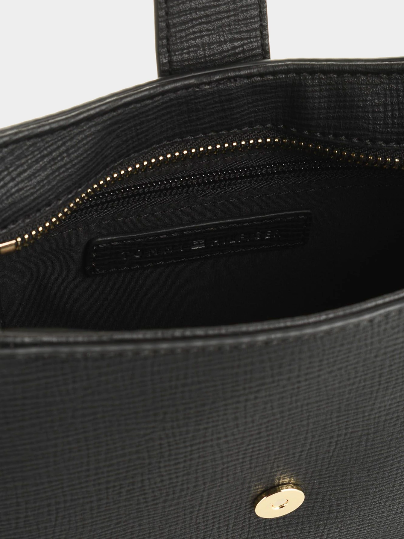 Сумки Tommy Hilfiger модель AW0AW14504-BDS Фото