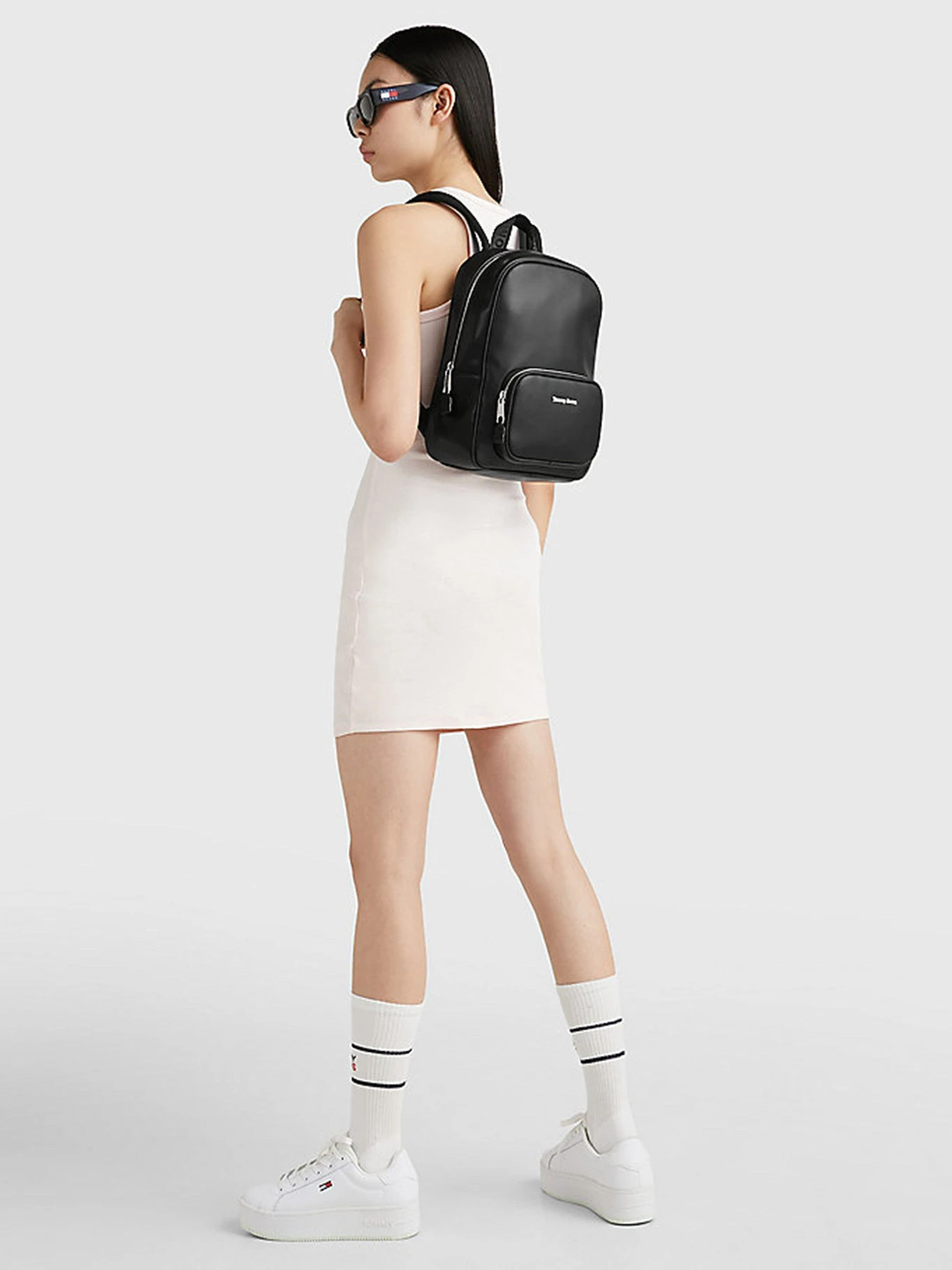 Рюкзаки Tommy Hilfiger модель AW0AW14558-BDS Рюкзаки Tommy Hilfiger модель AW0AW14558-BDS Фото