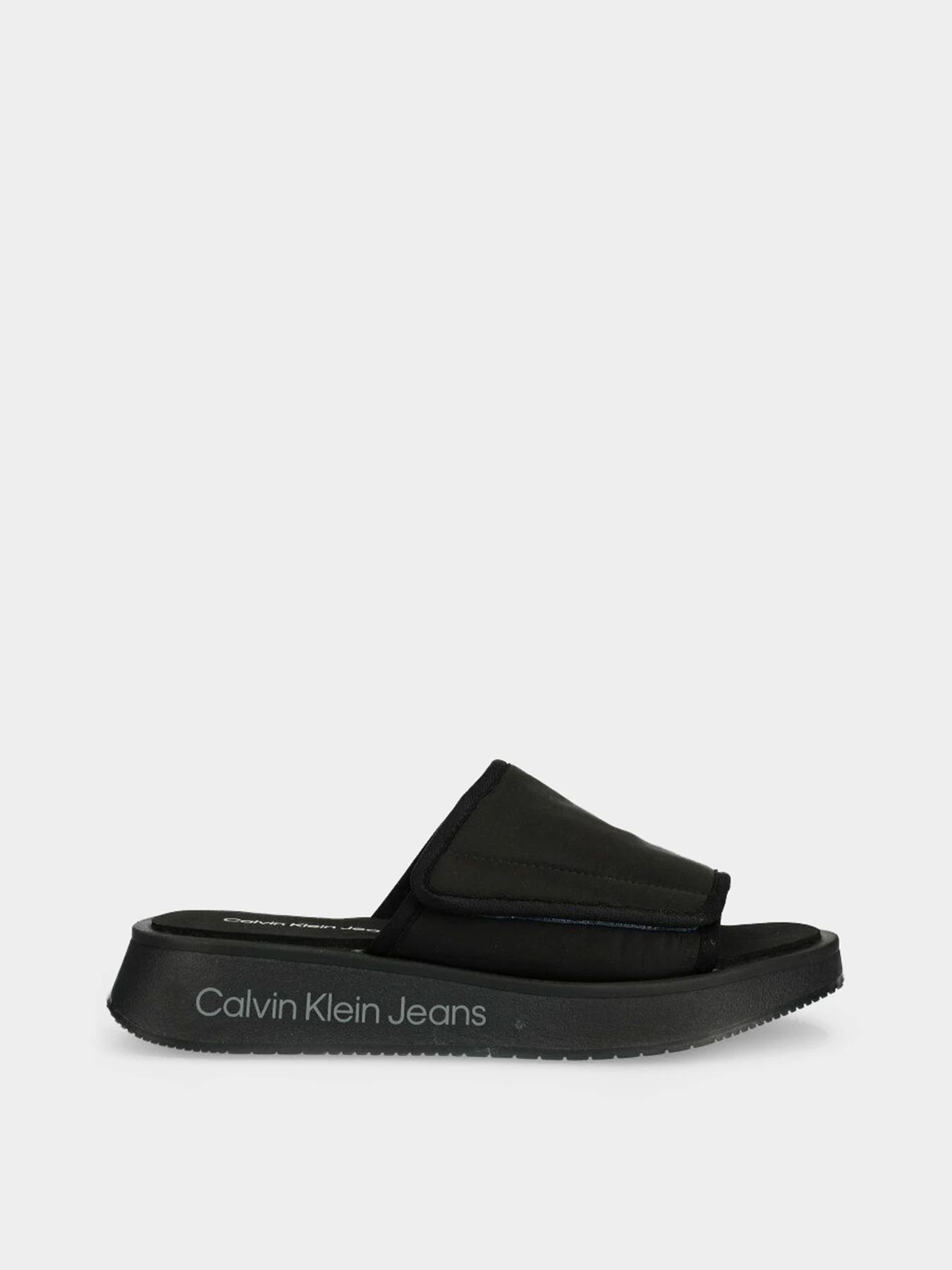 Шлёпанцы Calvin Klein модель YW0YW00968-BDS Шлёпанцы Calvin Klein модель YW0YW00968-BDS Фото