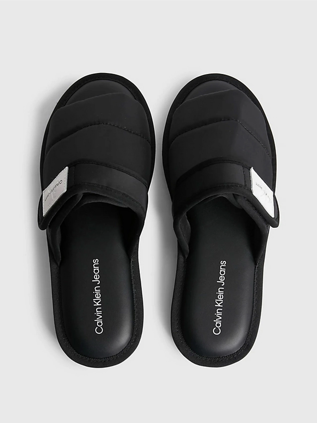Шлёпанцы Calvin Klein модель YW0YW00971-BDS Шлёпанцы Calvin Klein модель YW0YW00971-BDS Фото