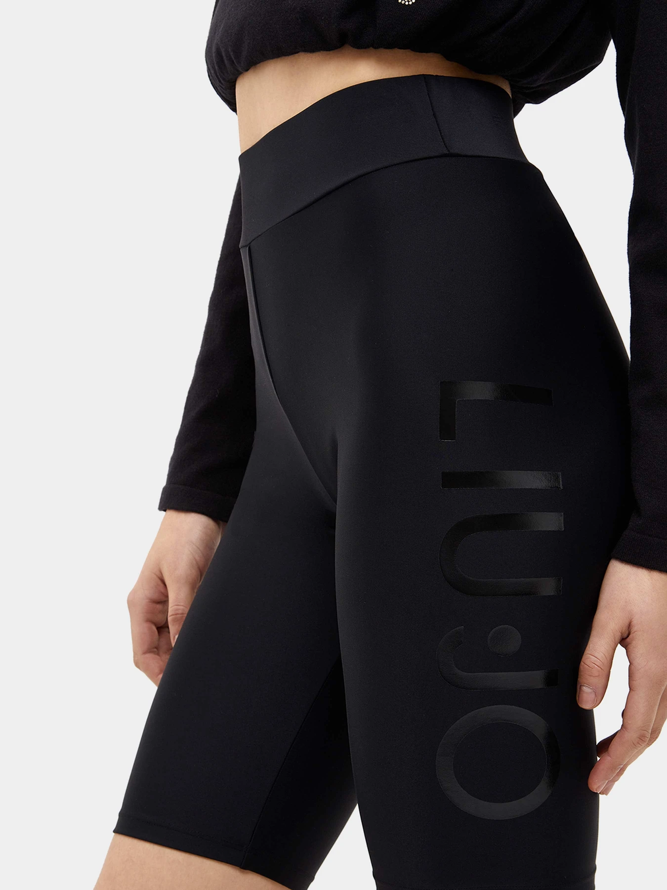 Шорты Liu Jo модель TA3019J791222222 Шорты Liu Jo модель TA3019J791222222 Фото