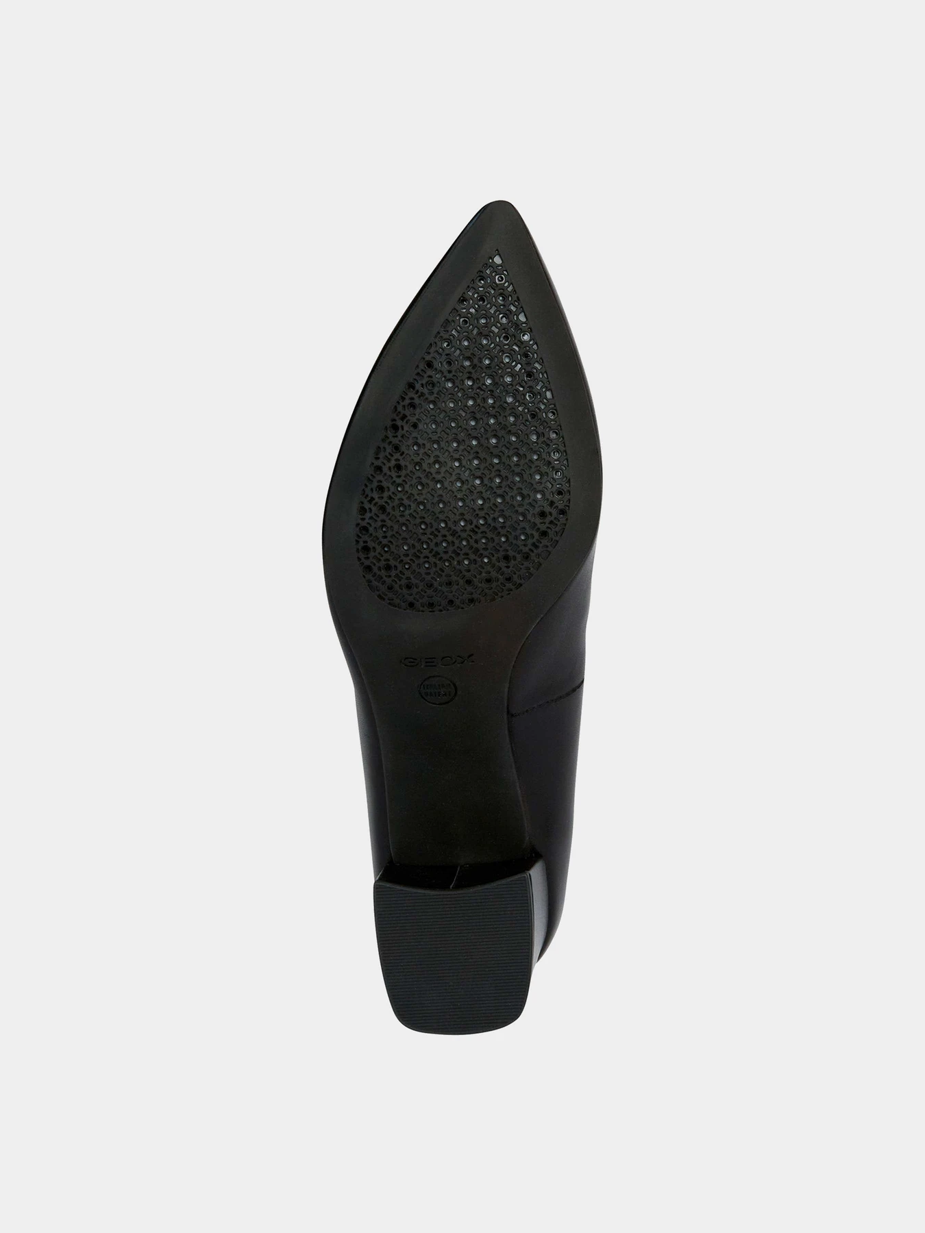 Туфли и лоферы Geox модель D35NMA-000TU-C9999 Туфли и лоферы Geox модель D35NMA-000TU-C9999 Фото