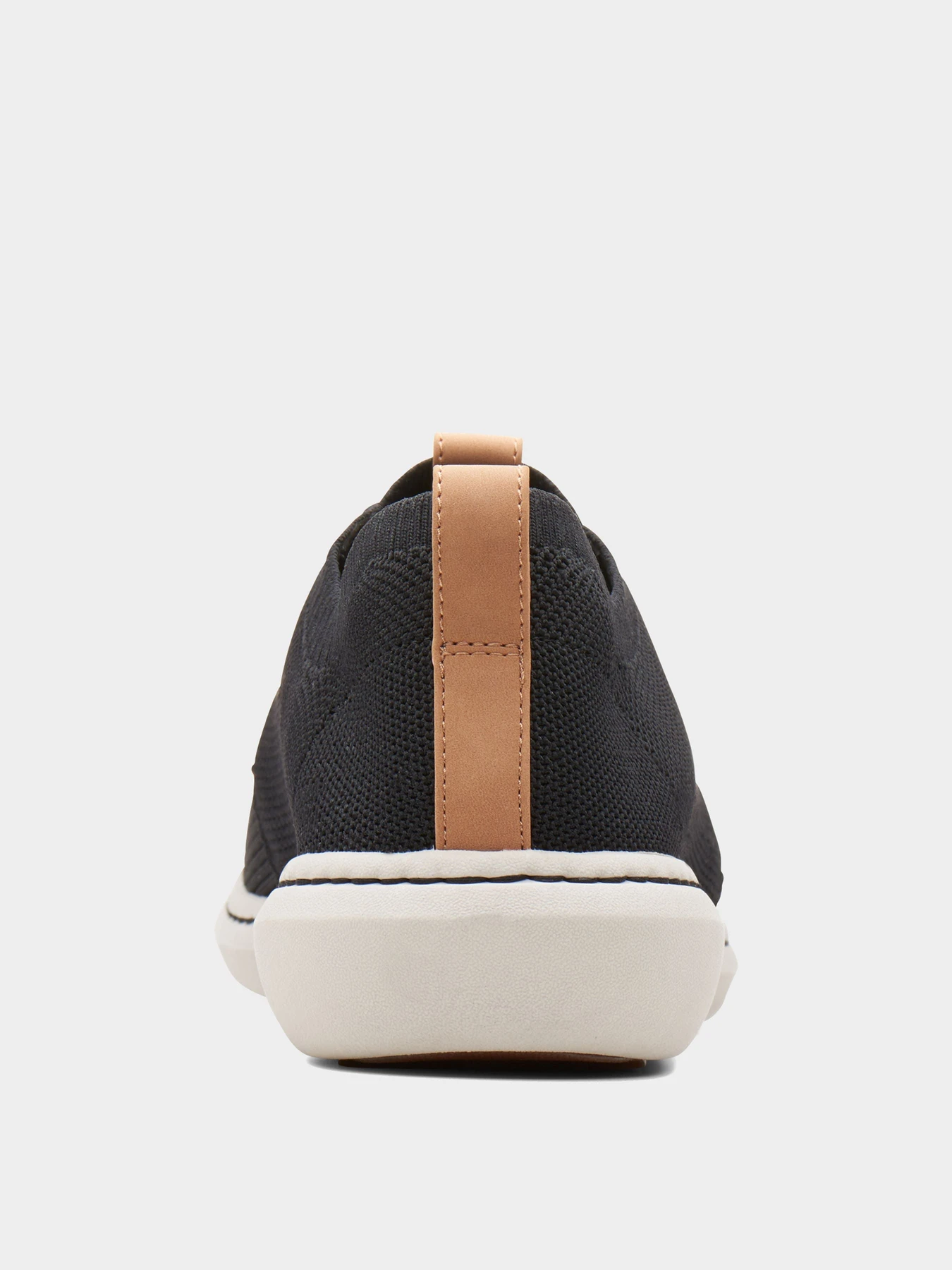 Кроссовки Clarks модель 26138178 Кроссовки Clarks модель 26138178 Фото