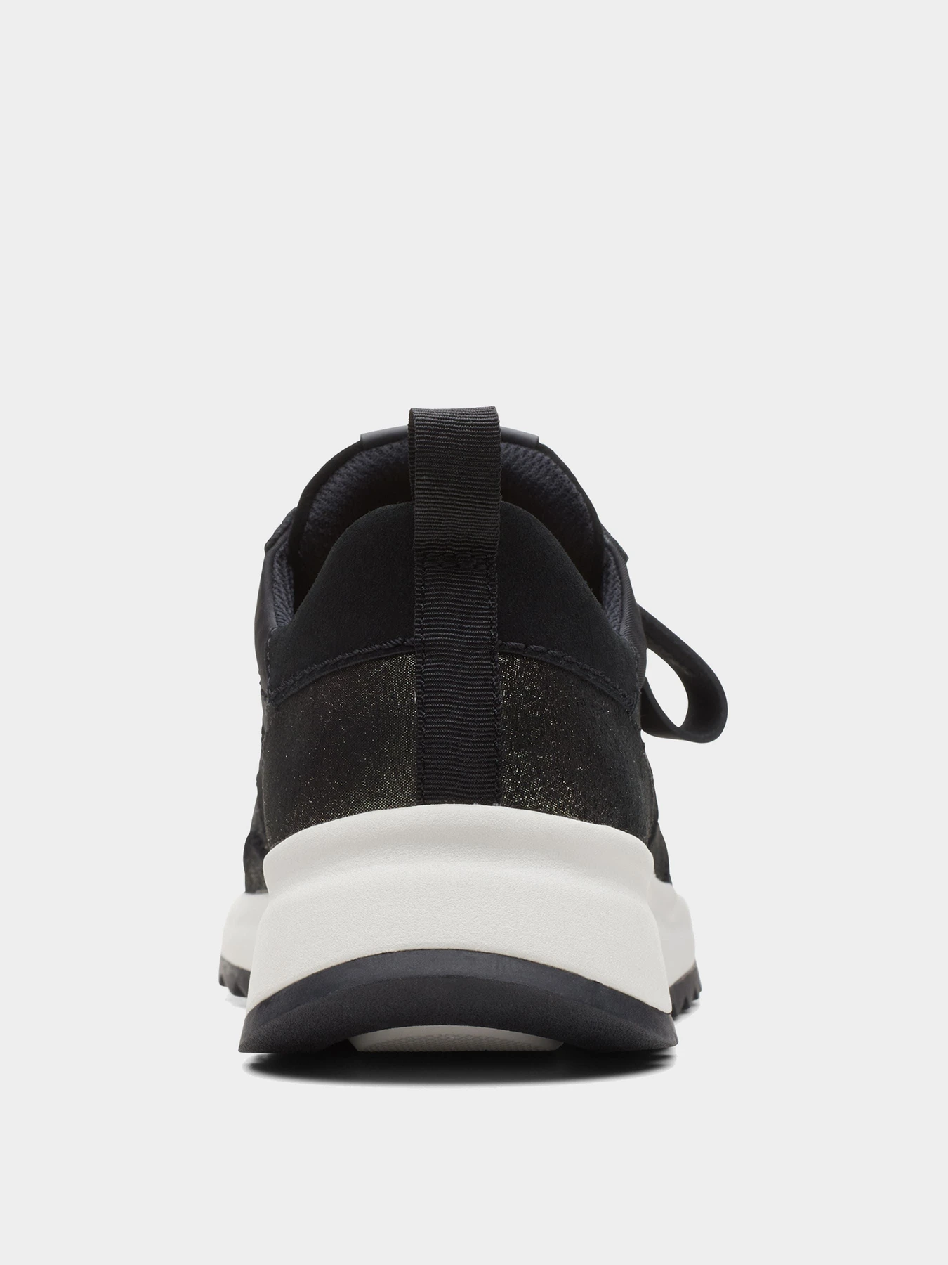 Кроссовки Clarks модель 26169051 Кроссовки Clarks модель 26169051 Фото