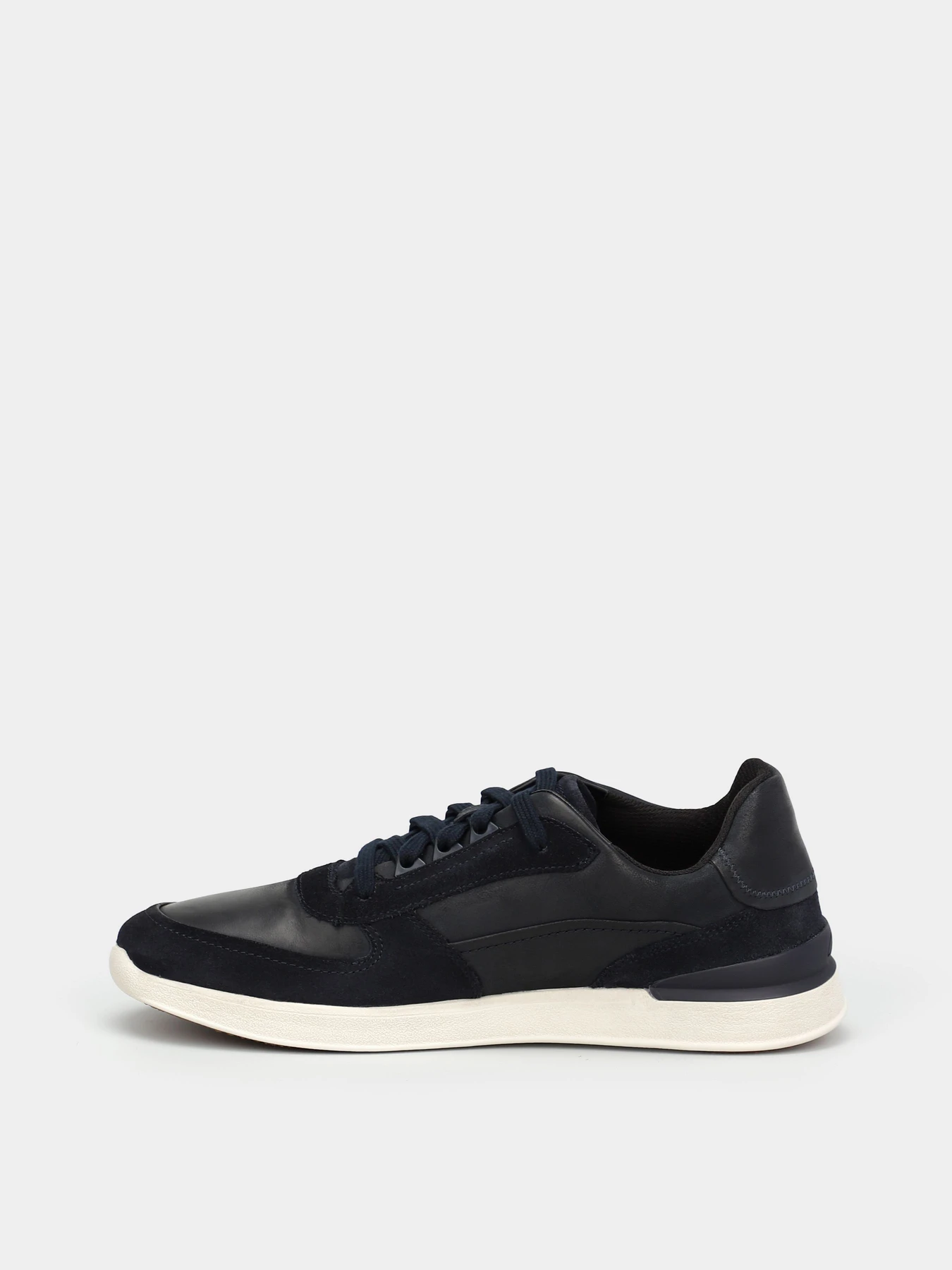 Кроссовки Clarks модель 26170560 Кроссовки Clarks модель 26170560 Фото