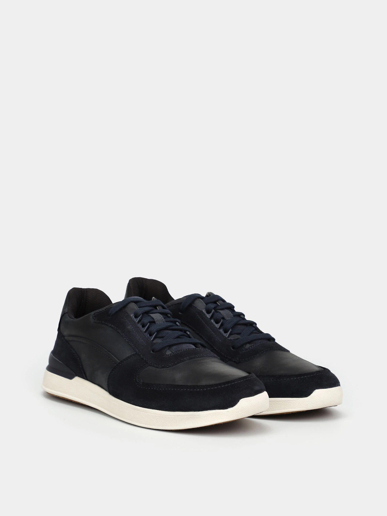 Кроссовки Clarks модель 26170560 Кроссовки Clarks модель 26170560 Фото