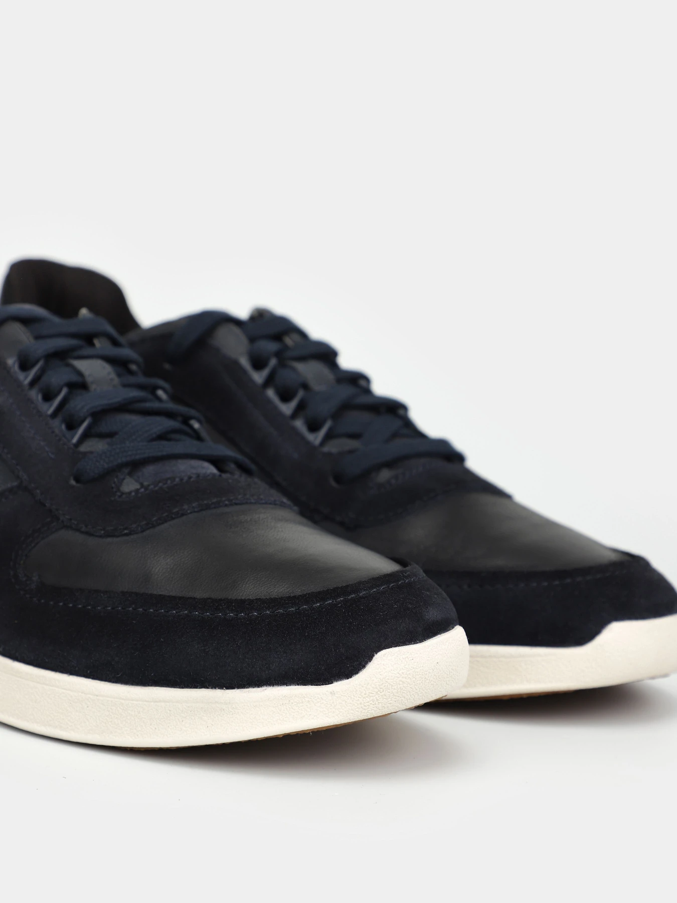 Кроссовки Clarks модель 26170560 Кроссовки Clarks модель 26170560 Фото