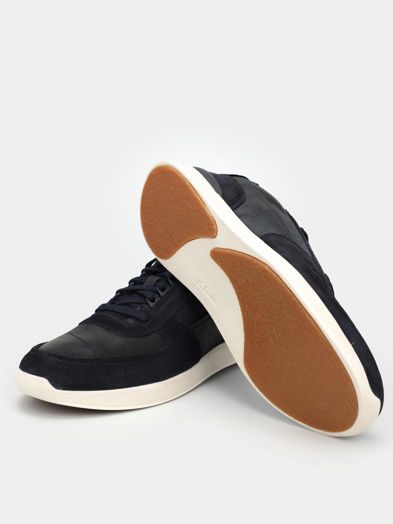 Кроссовки Clarks модель 26170560 Кроссовки Clarks модель 26170560 Фото