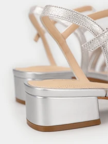 Сандалии Clarks модель 26170821 Фото