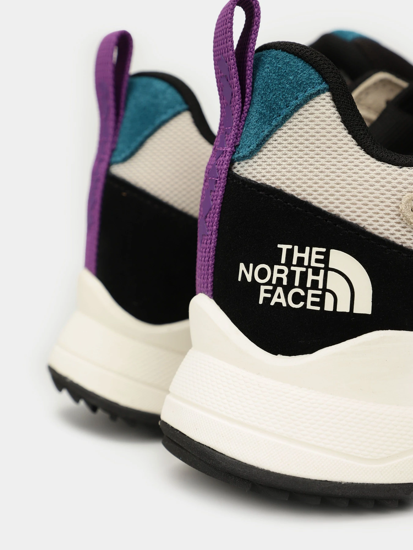 Кроссовки The North Face модель NF0A5LVN8F11 Кроссовки The North Face модель NF0A5LVN8F11 Фото