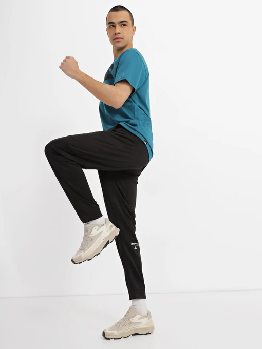 Брюки The North Face модель NF0A823UJK31 Фото