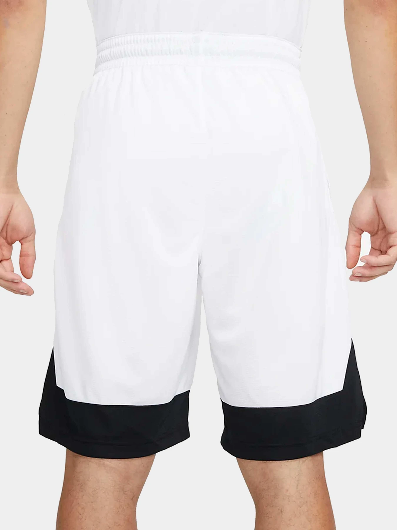 Шорты NIKE модель AJ3914-102 Шорты NIKE модель AJ3914-102 Фото