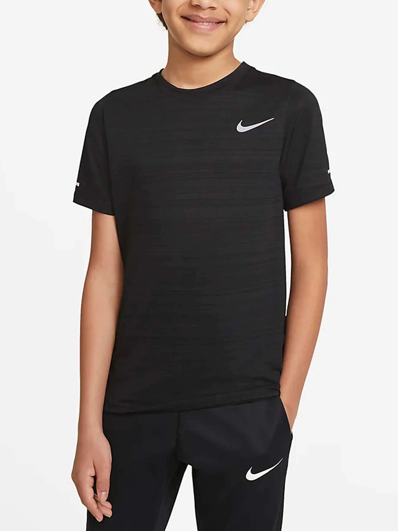 Футболки и поло NIKE модель DD3055-010 Футболки и поло NIKE модель DD3055-010 Фото