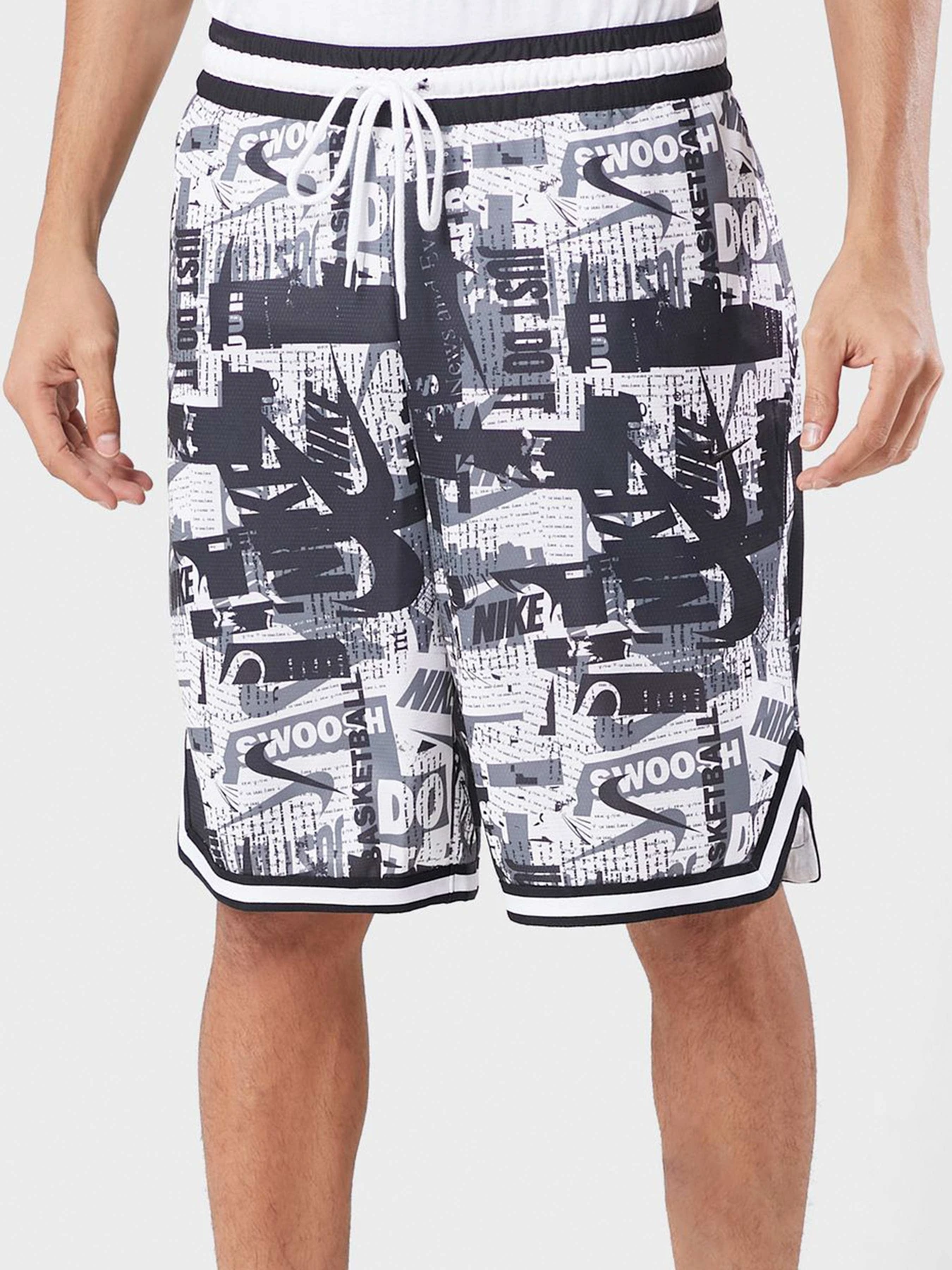 Шорты NIKE модель DV9487-065 Шорты NIKE модель DV9487-065 Фото