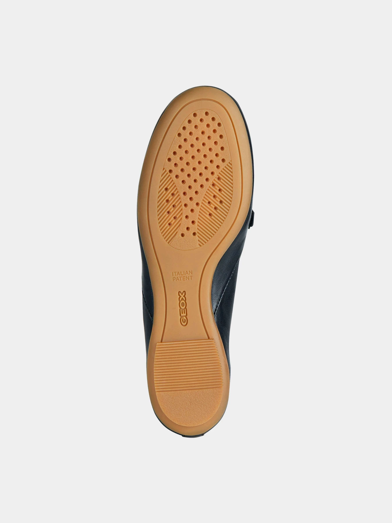 Мокасины Geox модель D35MUC-000Y3-C9999 Мокасины Geox модель D35MUC-000Y3-C9999 Фото