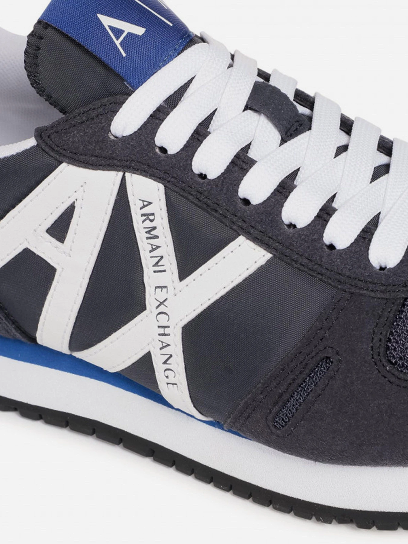 Кроссовки Armani Exchange модель XUX017-XCC68-K487 Кроссовки Armani Exchange модель XUX017-XCC68-K487 Фото