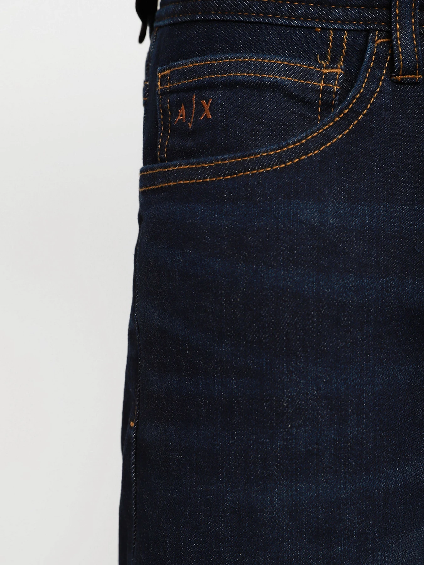 Джинсы Armani Exchange модель 8NZJ16-Z2SAZ-1500 Джинсы Armani Exchange модель 8NZJ16-Z2SAZ-1500 Фото