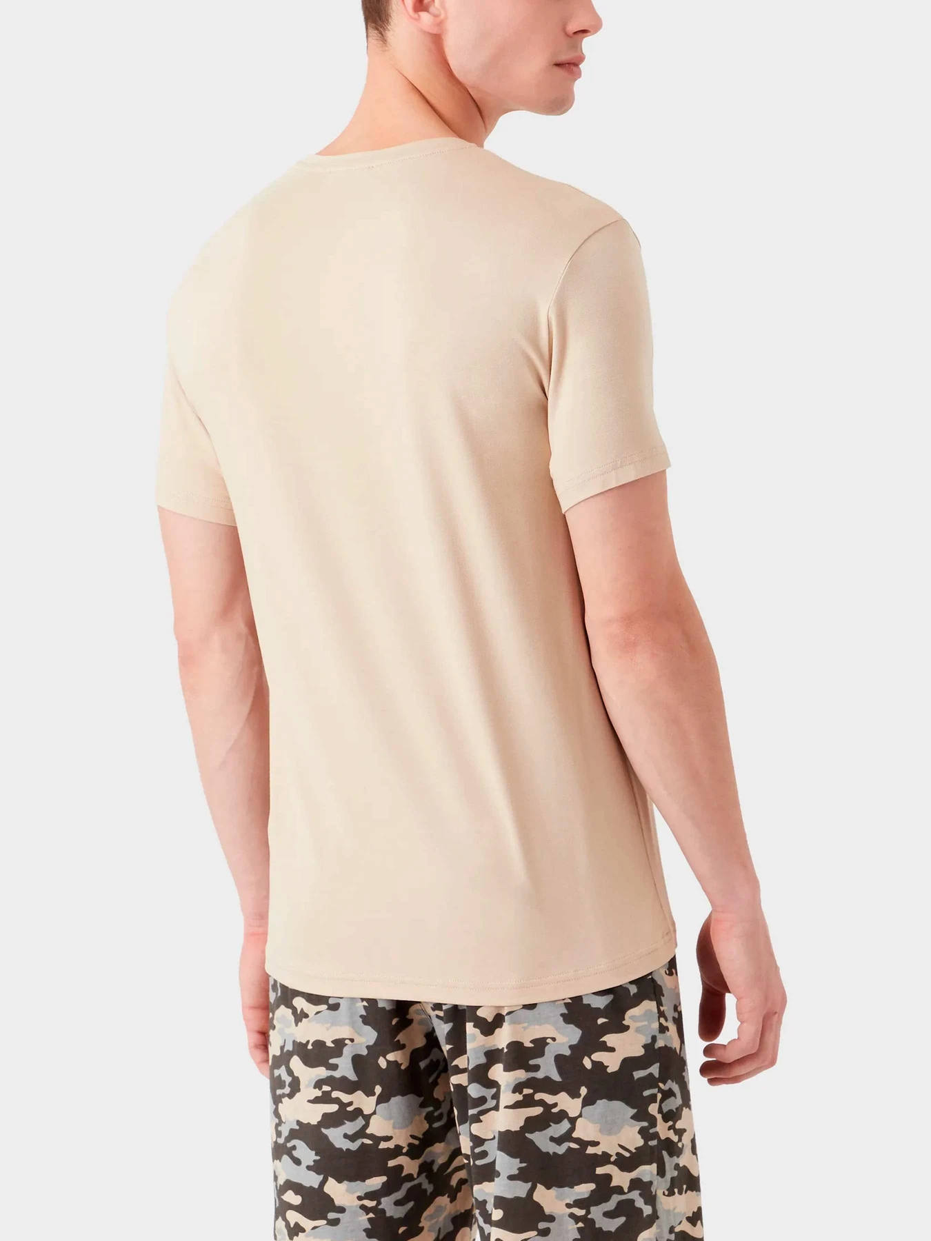 Футболки и поло Emporio Armani модель 110853-3R582-00051 Футболки и поло Emporio Armani модель 110853-3R582-00051 Фото