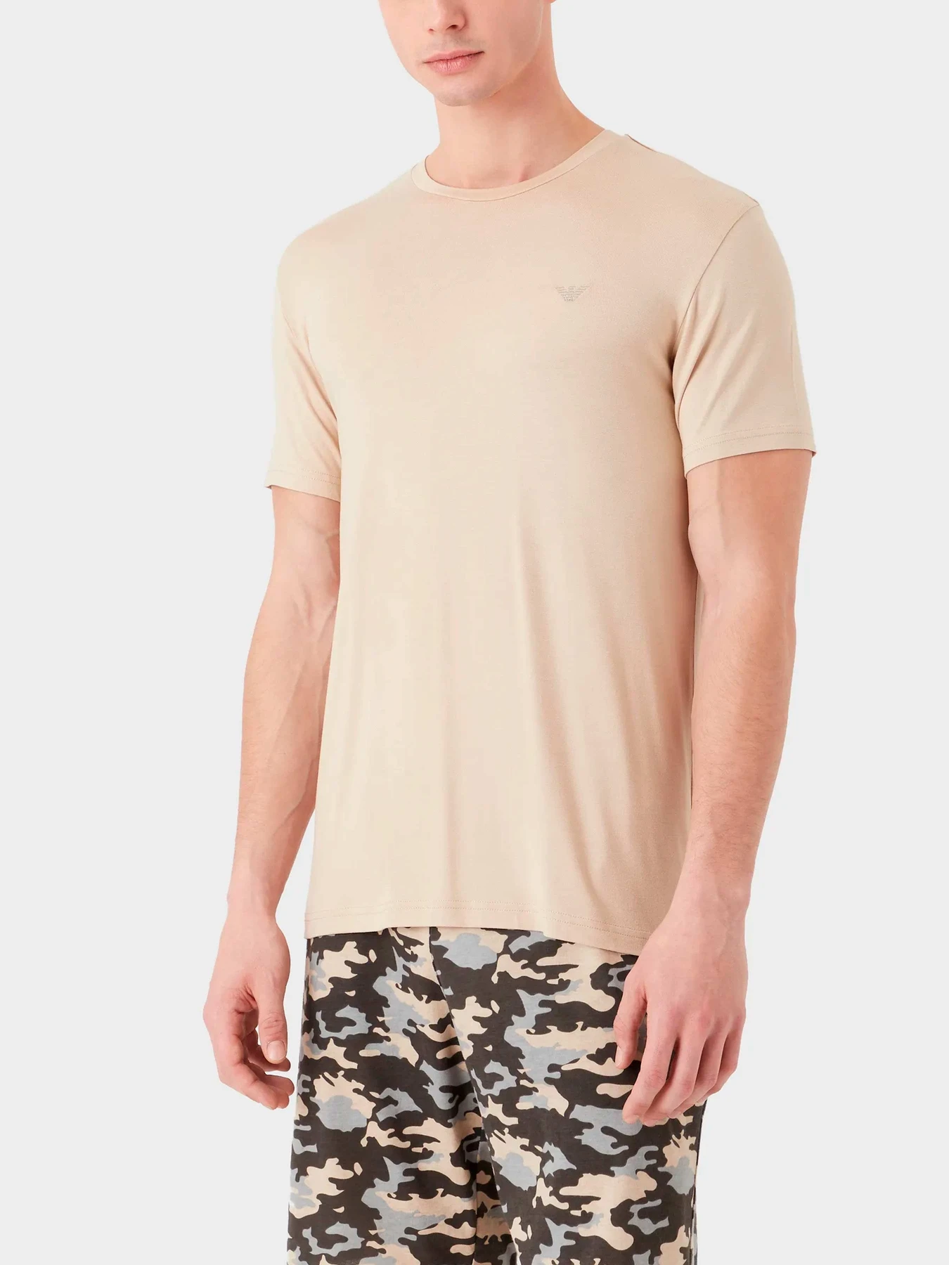Футболки и поло Emporio Armani модель 110853-3R582-00051 Футболки и поло Emporio Armani модель 110853-3R582-00051 Фото