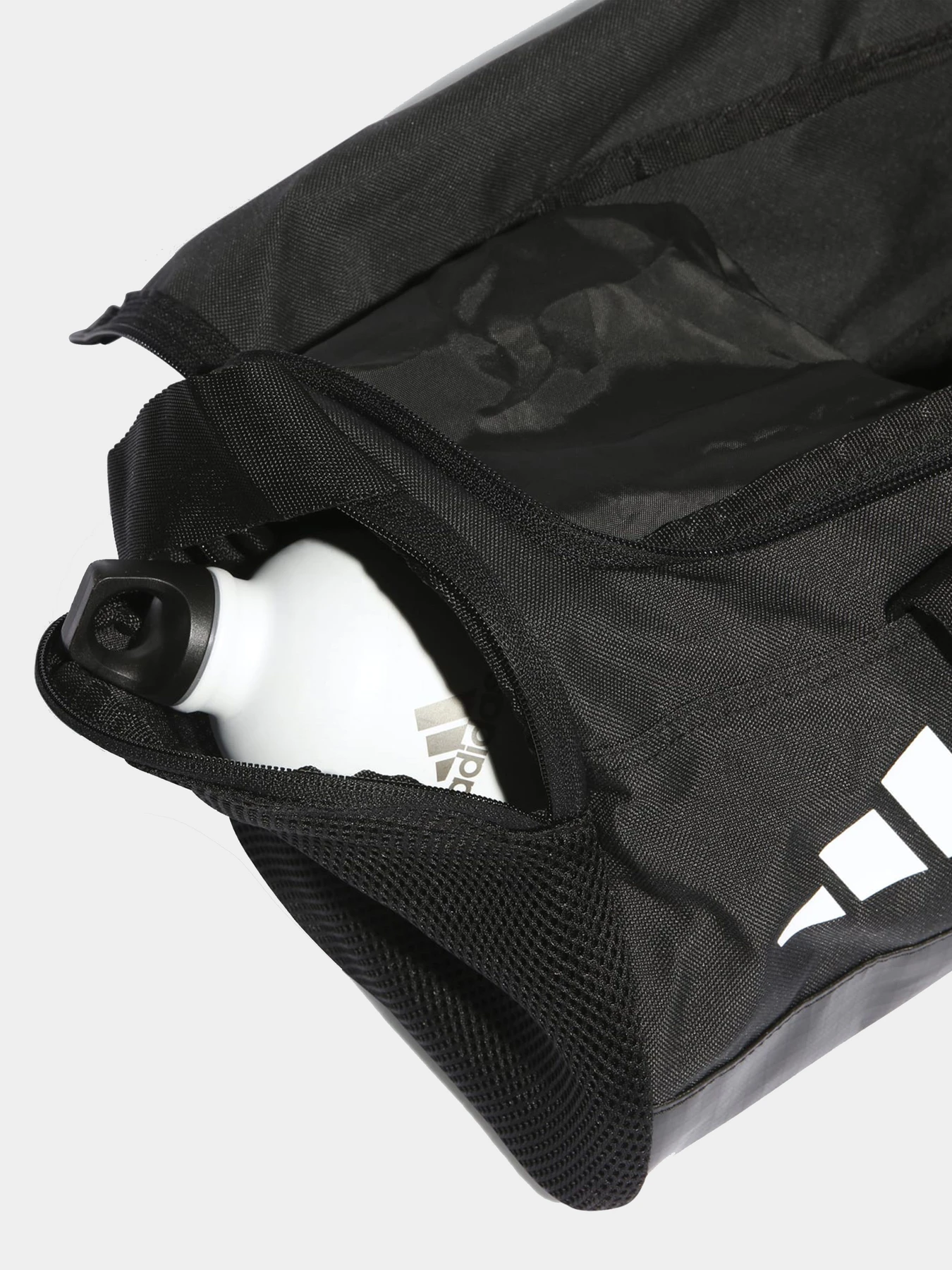 Сумки Adidas модель HT4748 Сумки Adidas модель HT4748 Фото