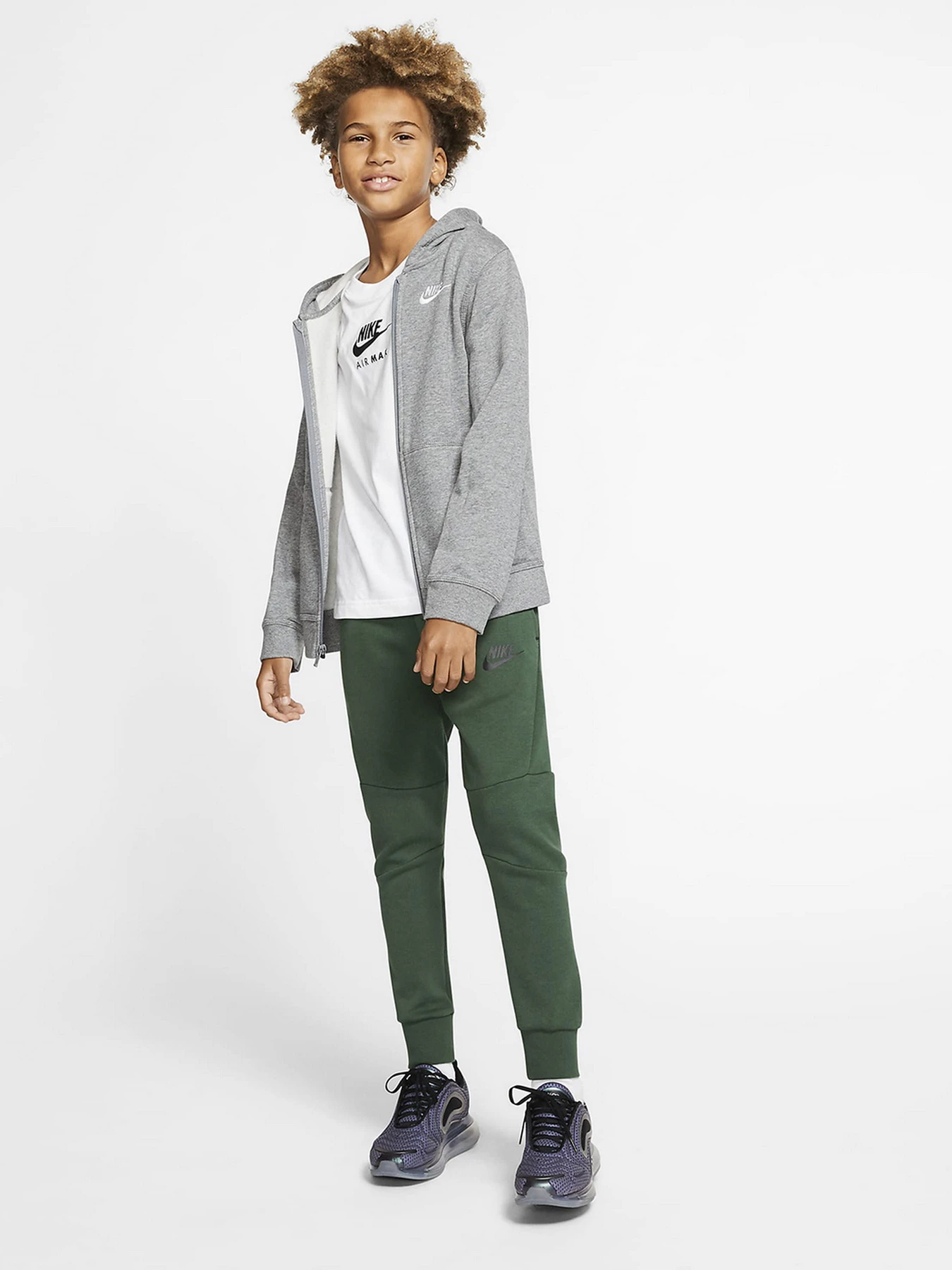 Худи и свитшоты NIKE модель BV3699-091 Худи и свитшоты NIKE модель BV3699-091 Фото