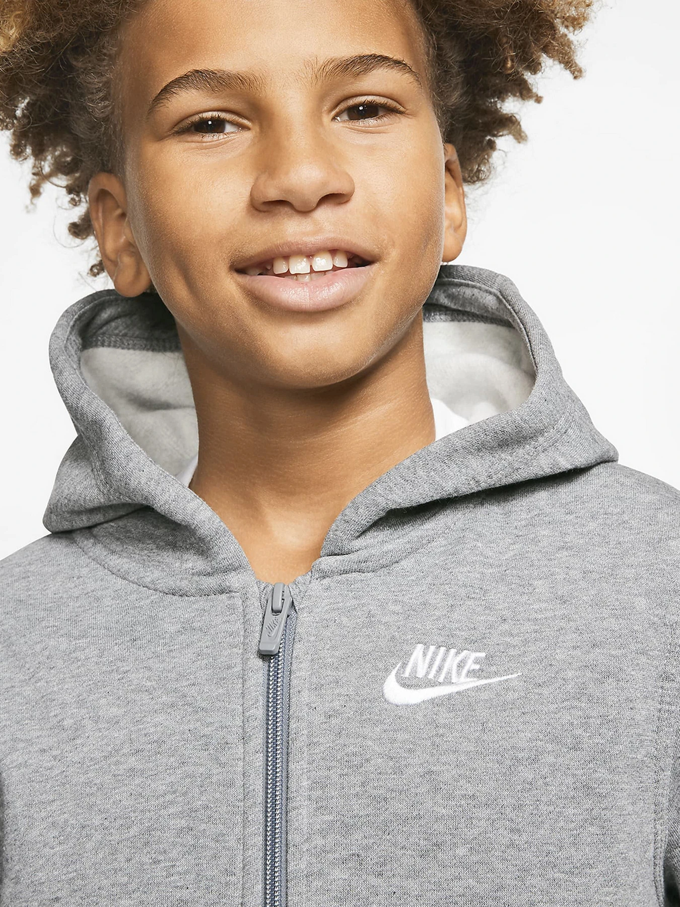 Худи и свитшоты NIKE модель BV3699-091 Худи и свитшоты NIKE модель BV3699-091 Фото