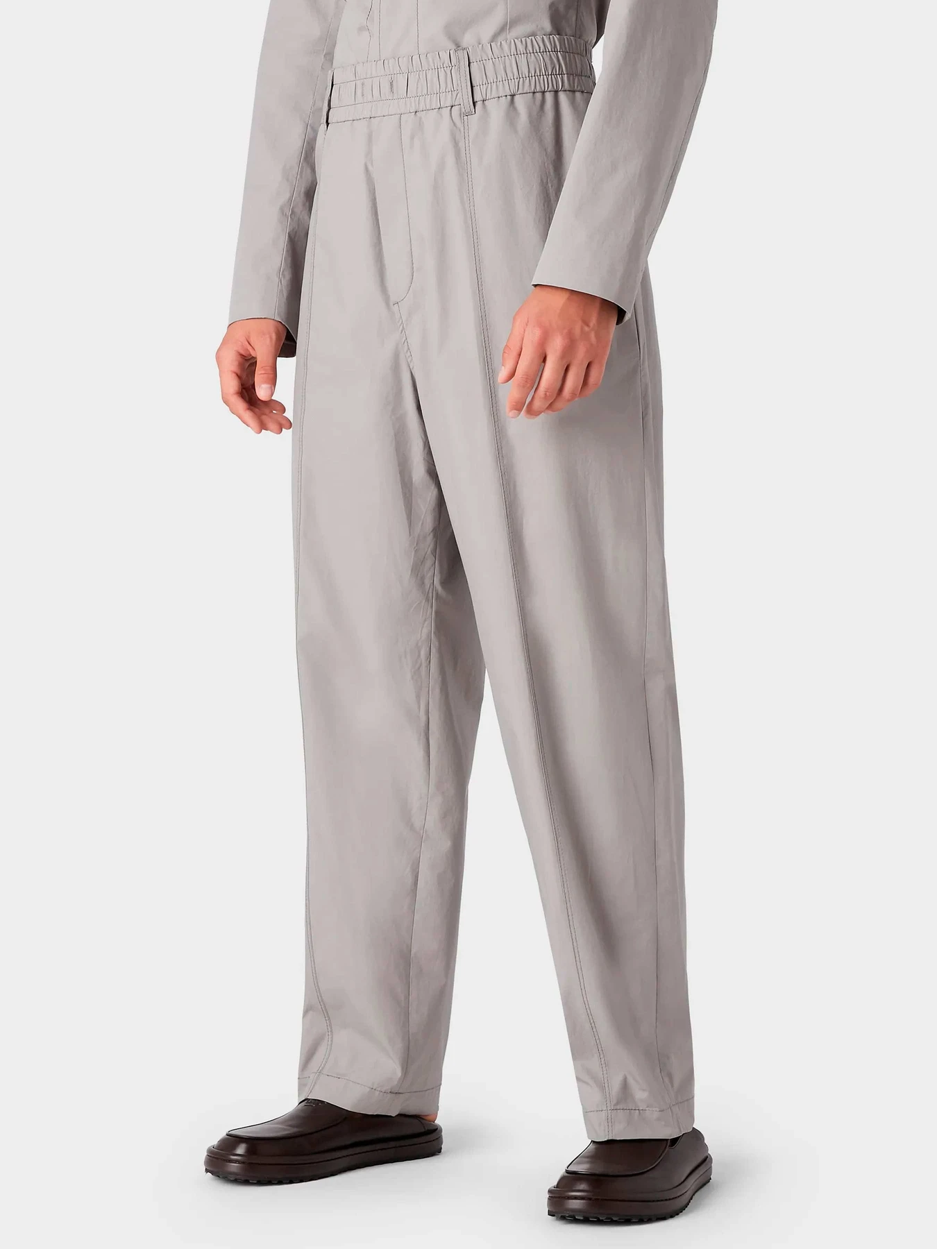 Брюки Emporio Armani модель 3R1PG7-1NVTZ-0634 Брюки Emporio Armani модель 3R1PG7-1NVTZ-0634 Фото
