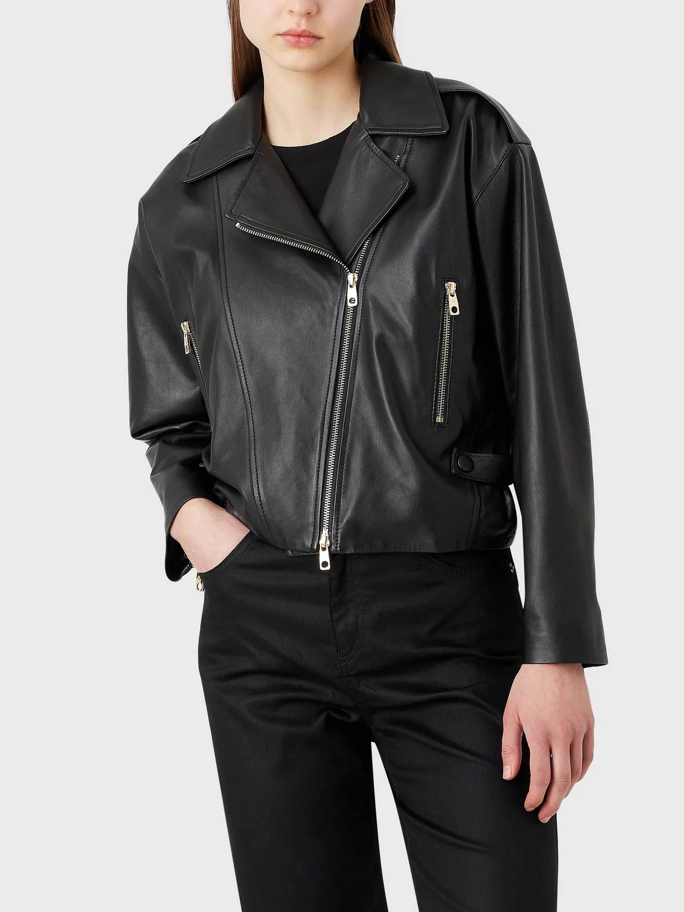 Куртки и дубленки Emporio Armani модель D4NB64-D2P71-999 Куртки и дубленки Emporio Armani модель D4NB64-D2P71-999 Фото