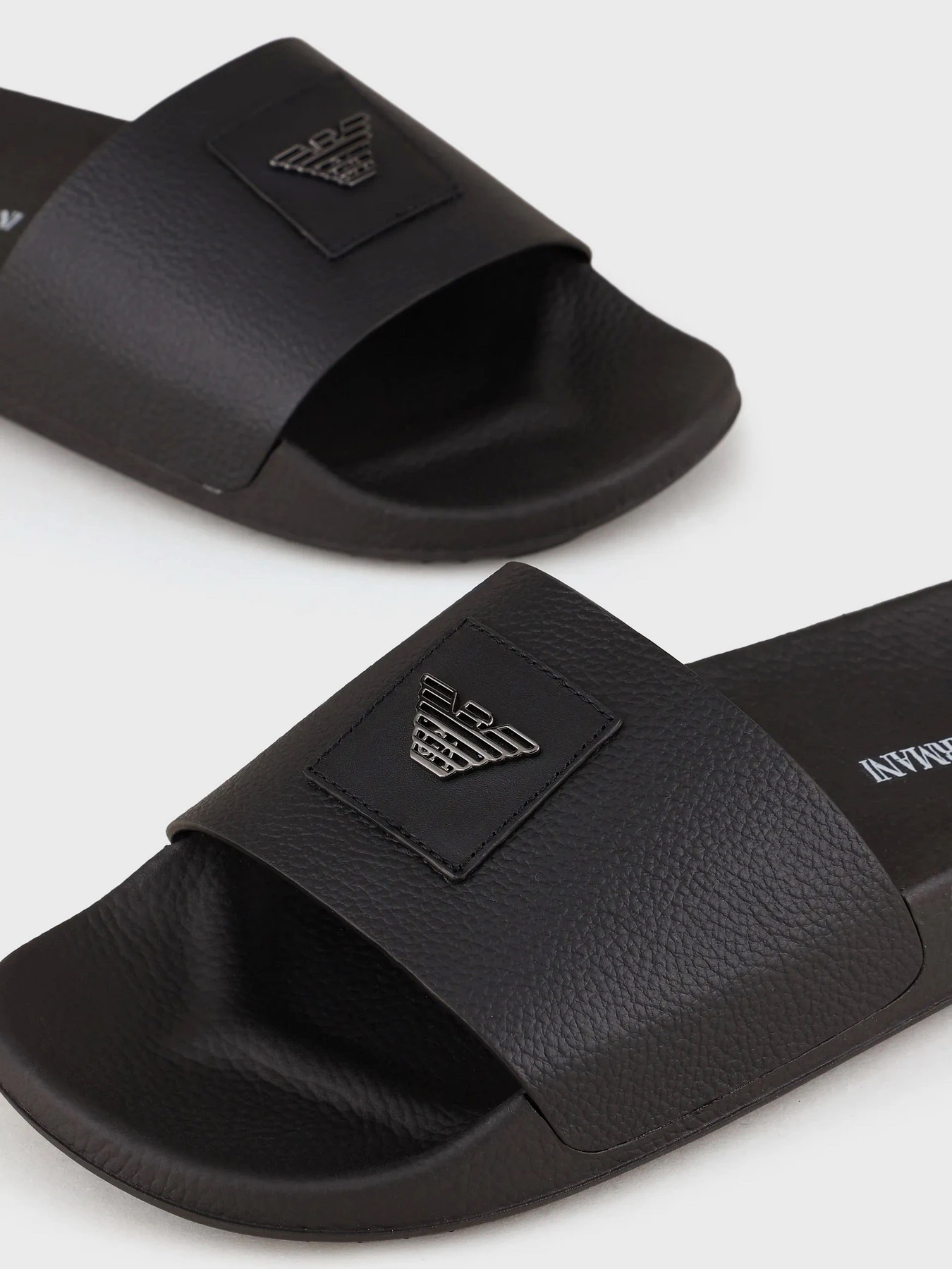Сандалии Emporio Armani модель X4P122-XN778-K001 Фото