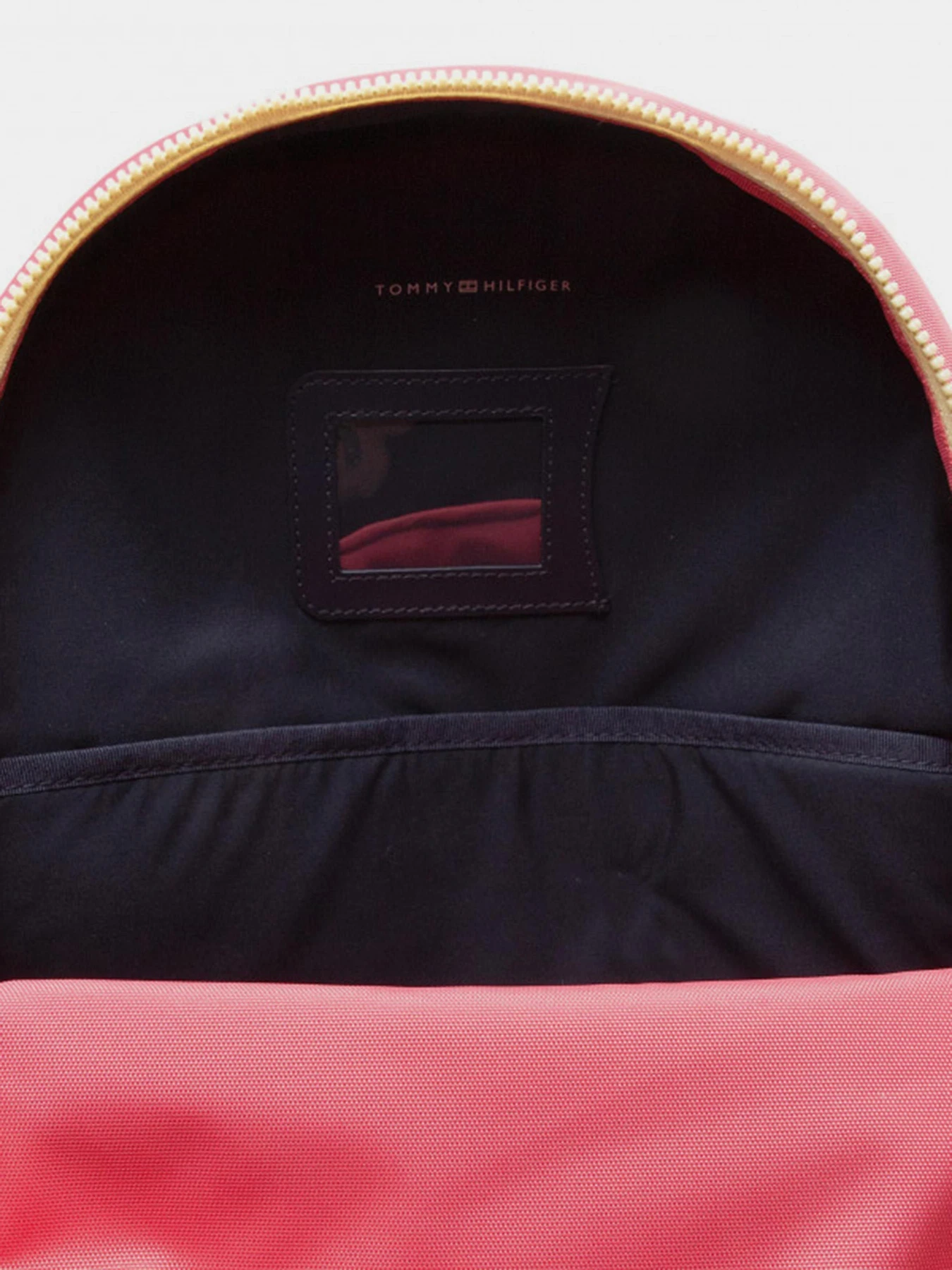 Рюкзаки Tommy Hilfiger модель AU0AU01276-XIW Рюкзаки Tommy Hilfiger модель AU0AU01276-XIW Фото