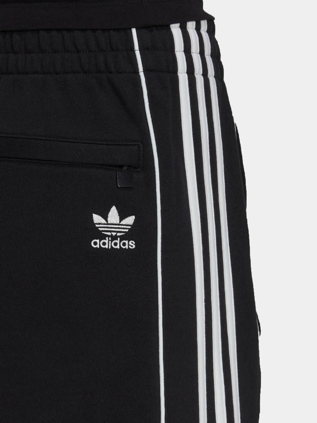 Шорты Adidas модель HK7307 Шорты Adidas модель HK7307 Фото