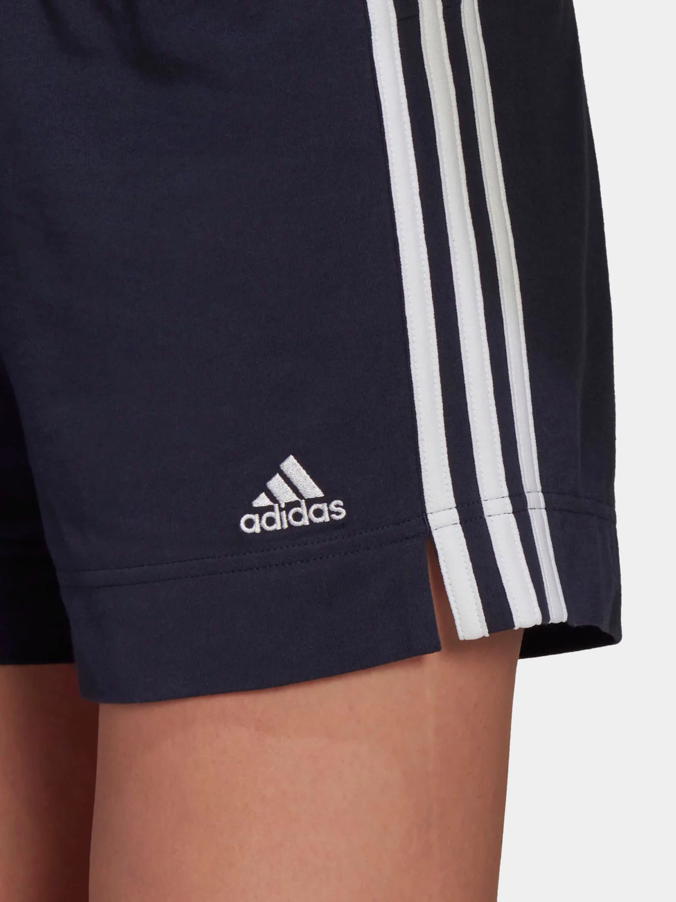 Шорты Adidas модель HM9289 Шорты Adidas модель HM9289 Фото