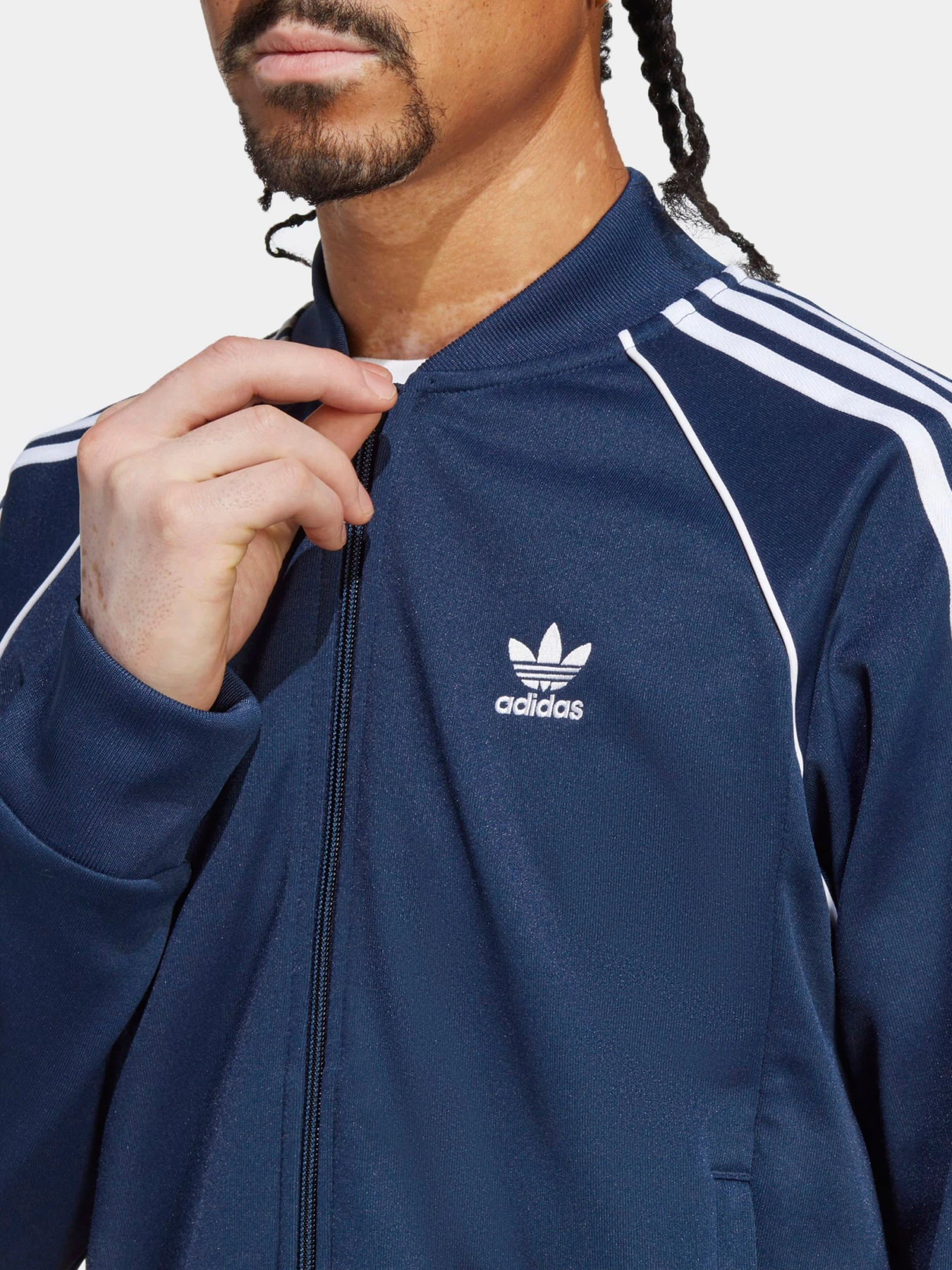 Худи и свитшоты Adidas модель IA4783 Худи и свитшоты Adidas модель IA4783 Фото