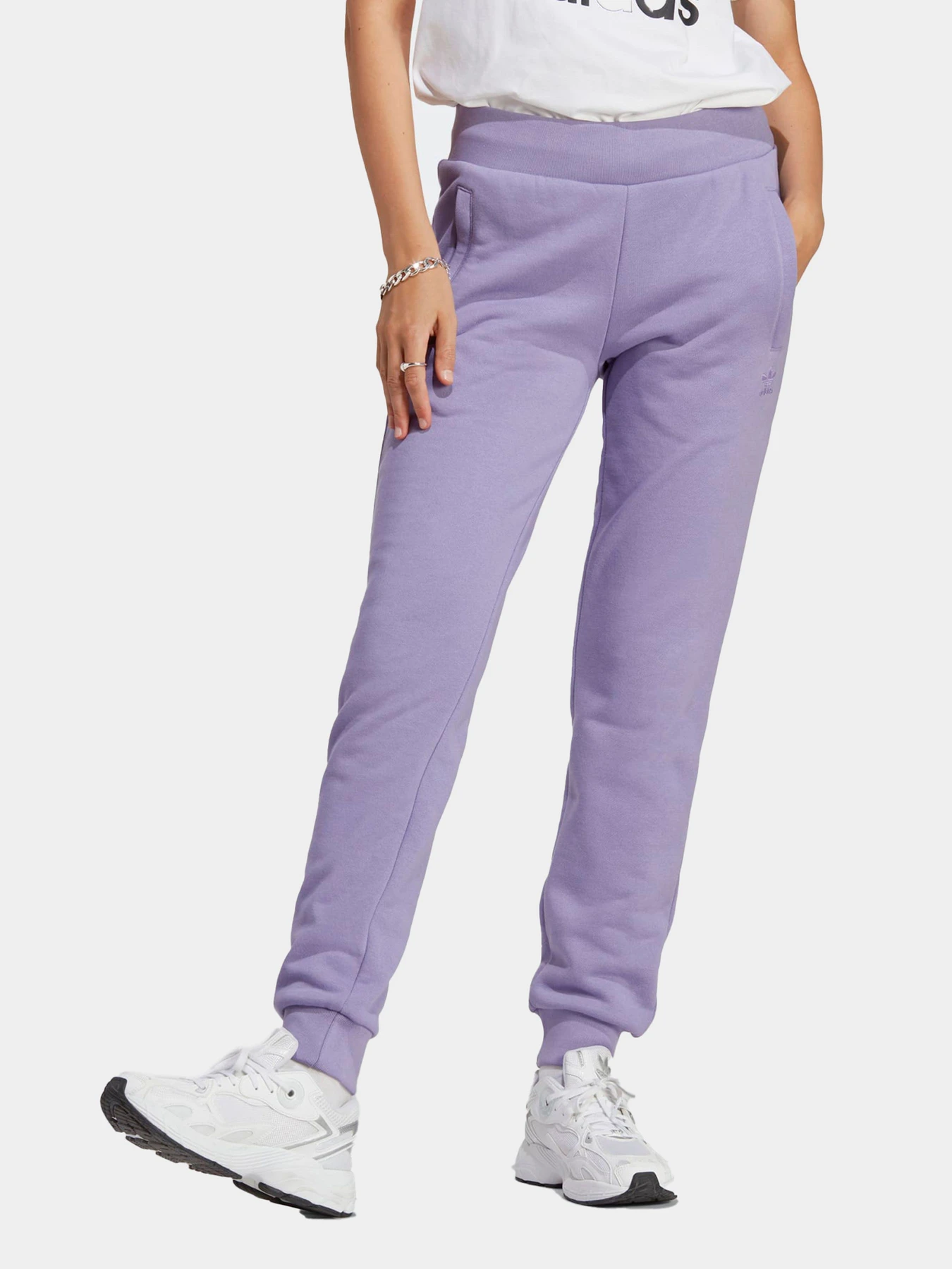 Брюки Adidas модель IA6475 Брюки Adidas модель IA6475 Фото